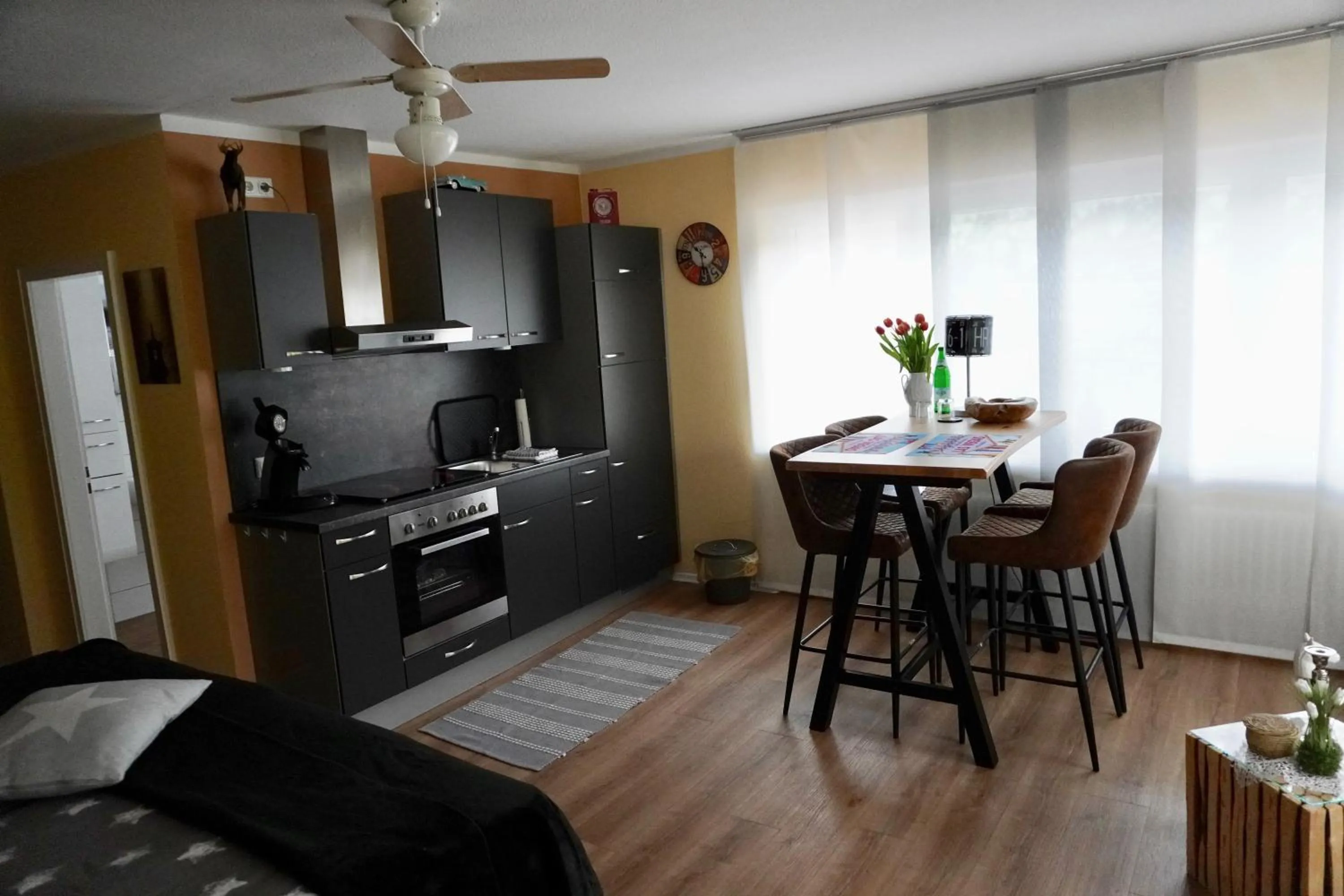 Kitchen or kitchenette in Gästehaus Köhler