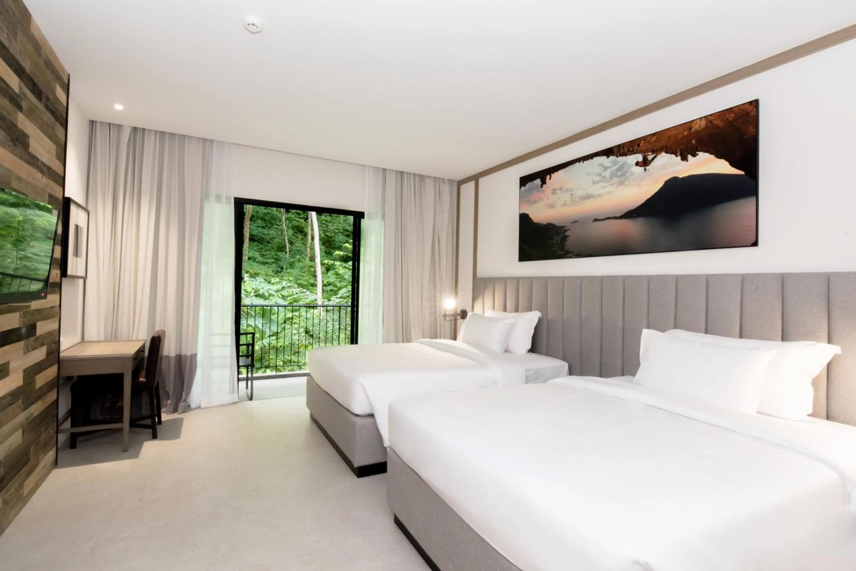 TV and multimedia, Bed in Sugar Marina Hotel CLIFFHANGER Aonang