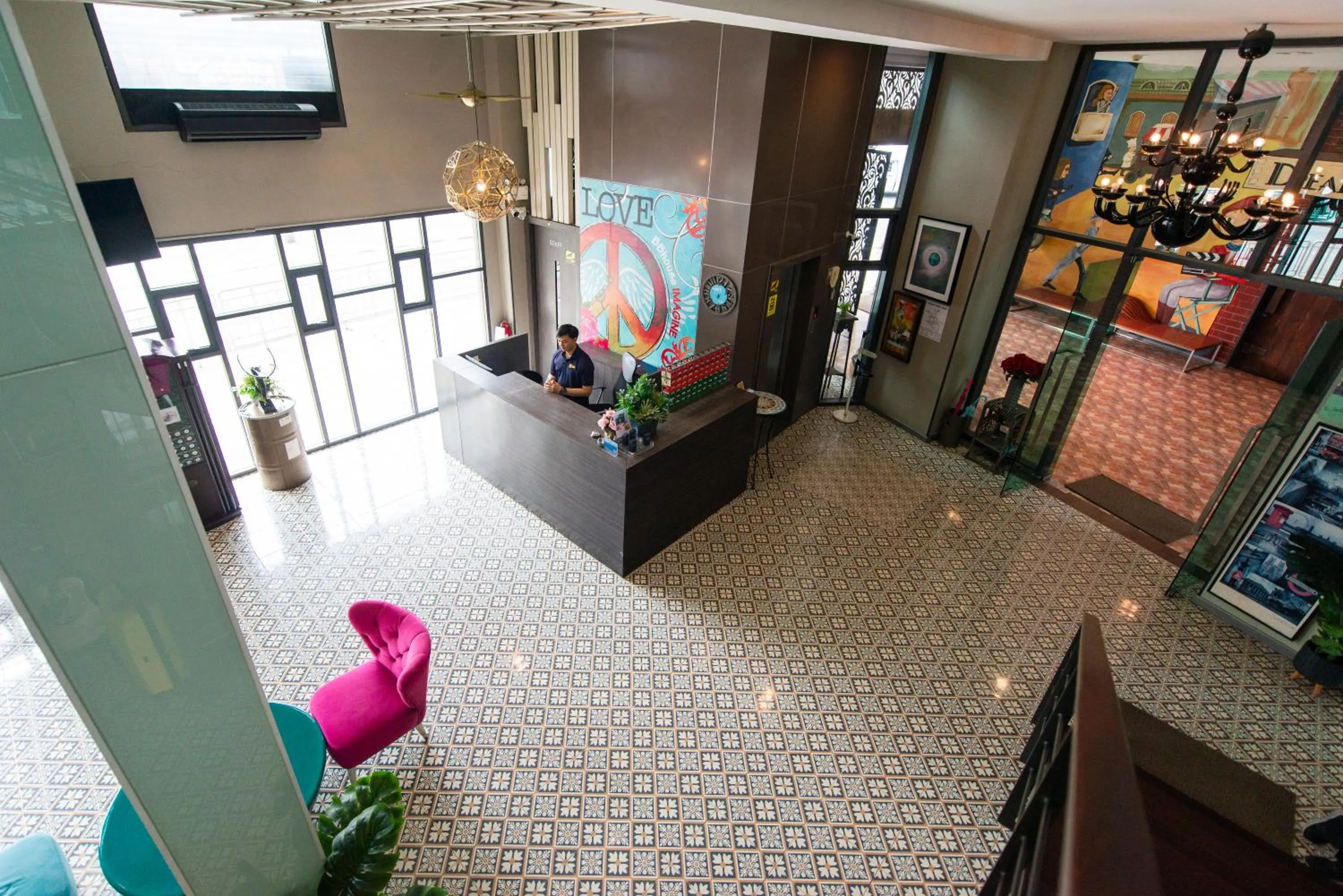 BB House Khlong Tan บีบีเฮ้าส์ คลองตัน