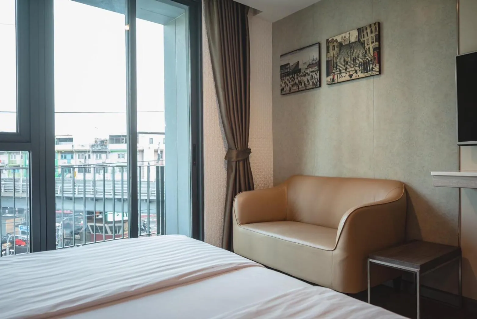 Bed in BB House Khlongtan บีบีเฮ้าส์ คลองตัน