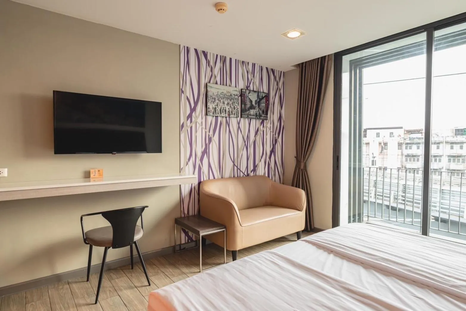 Bed in BB House Khlongtan บีบีเฮ้าส์ คลองตัน