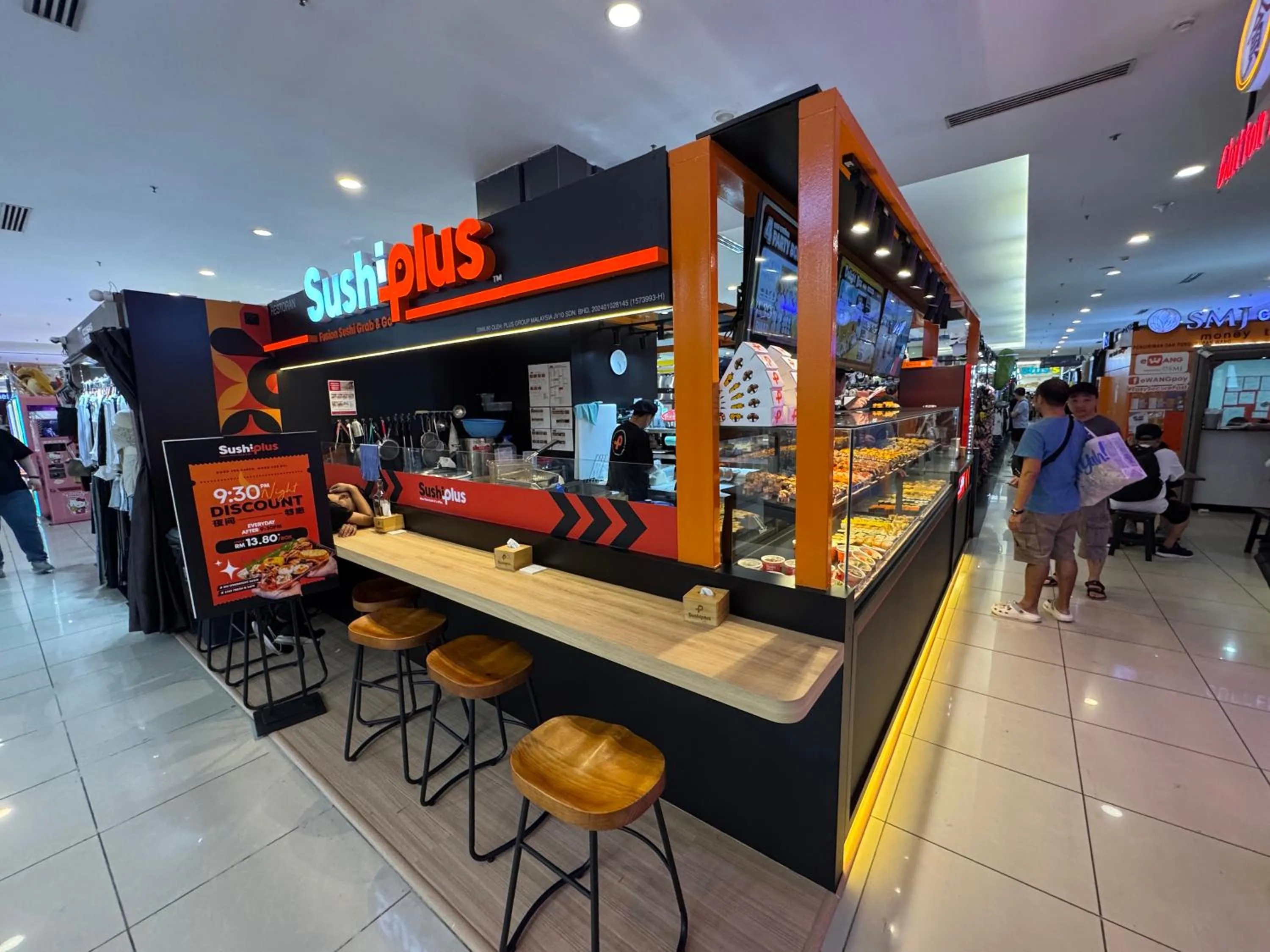 JB City Shopping Mall Apartment