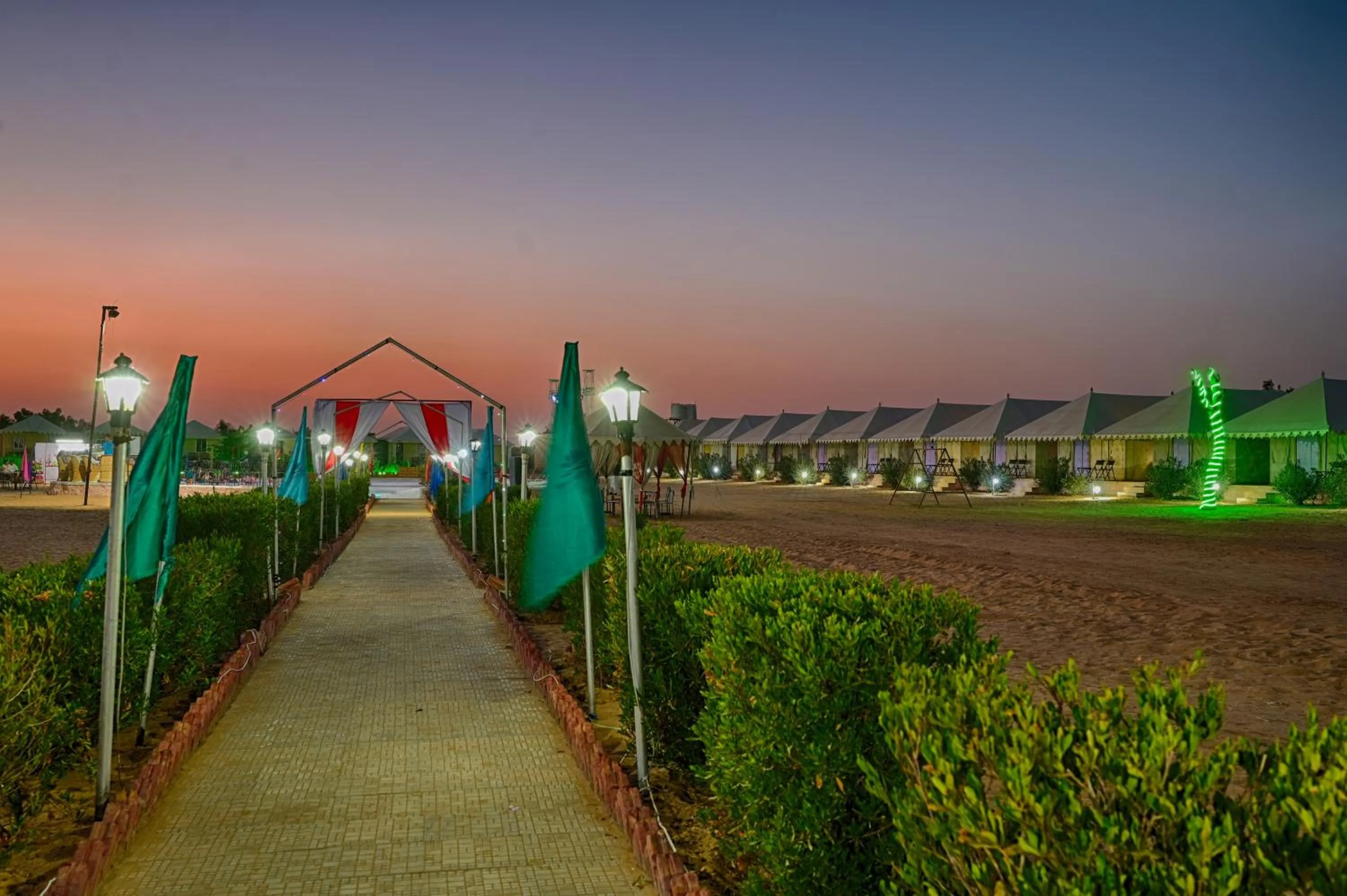 Property building in Heritage Juma Resort with swimming pool