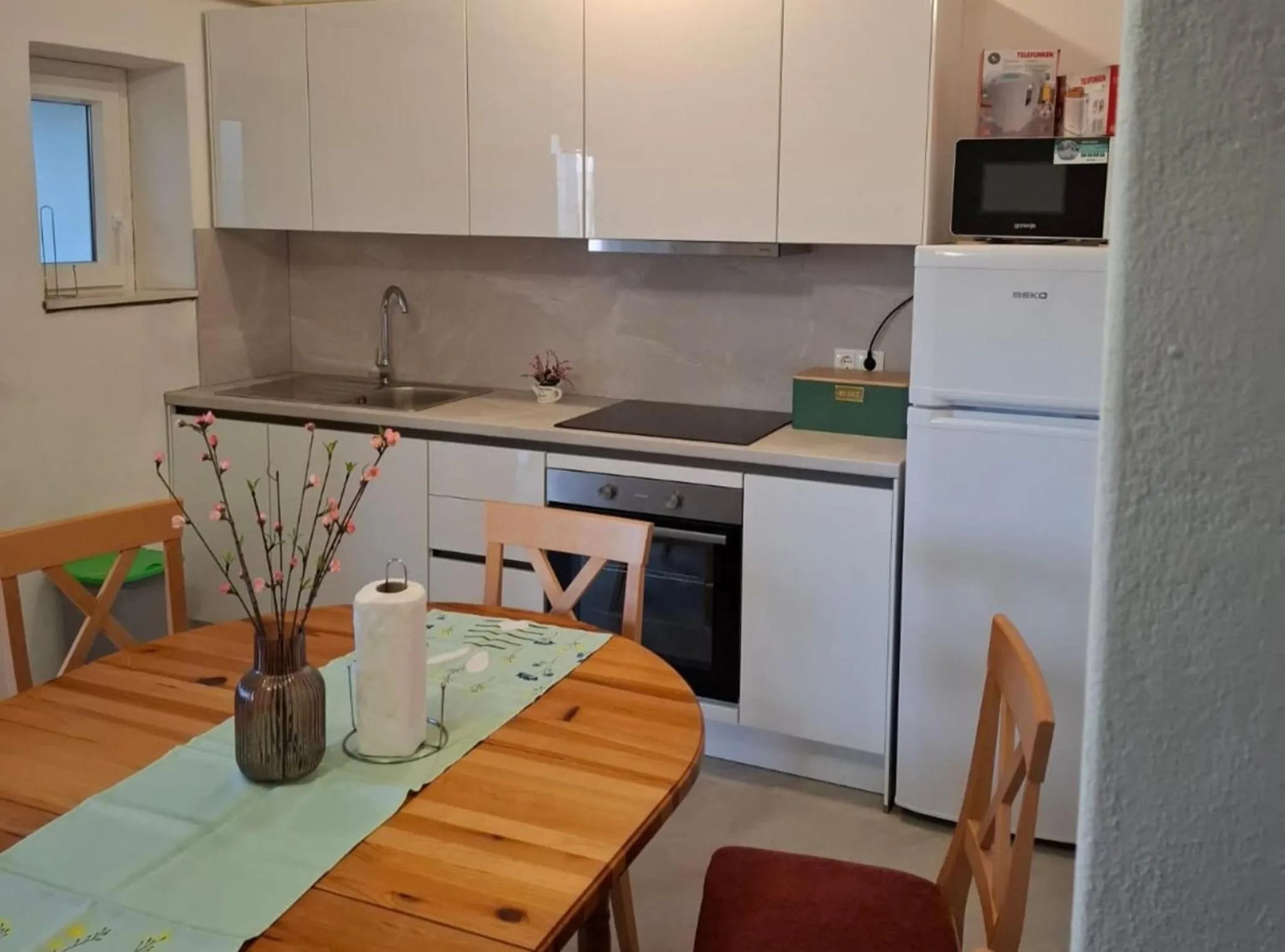 Kitchen or kitchenette in Apartments Marita