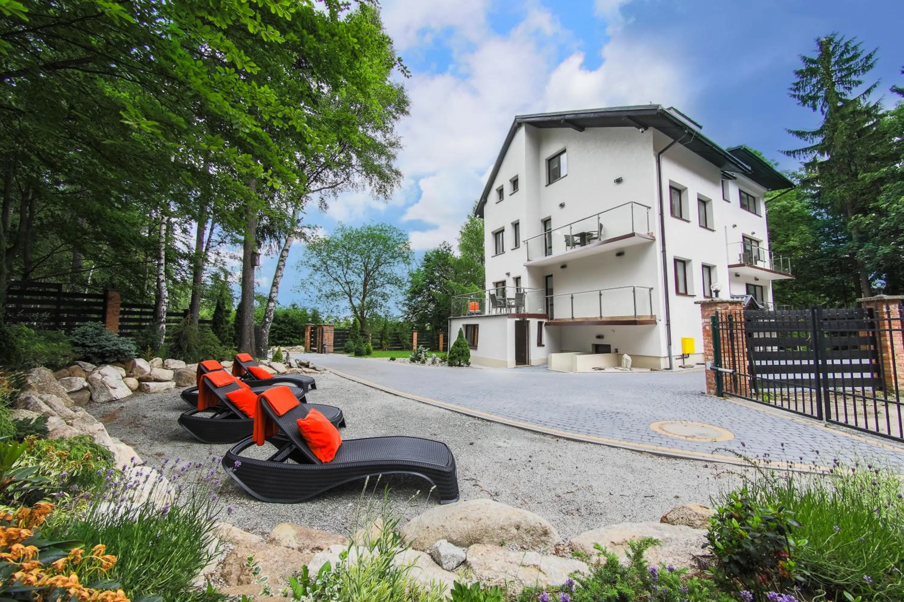 Apartamenty MISTRAL