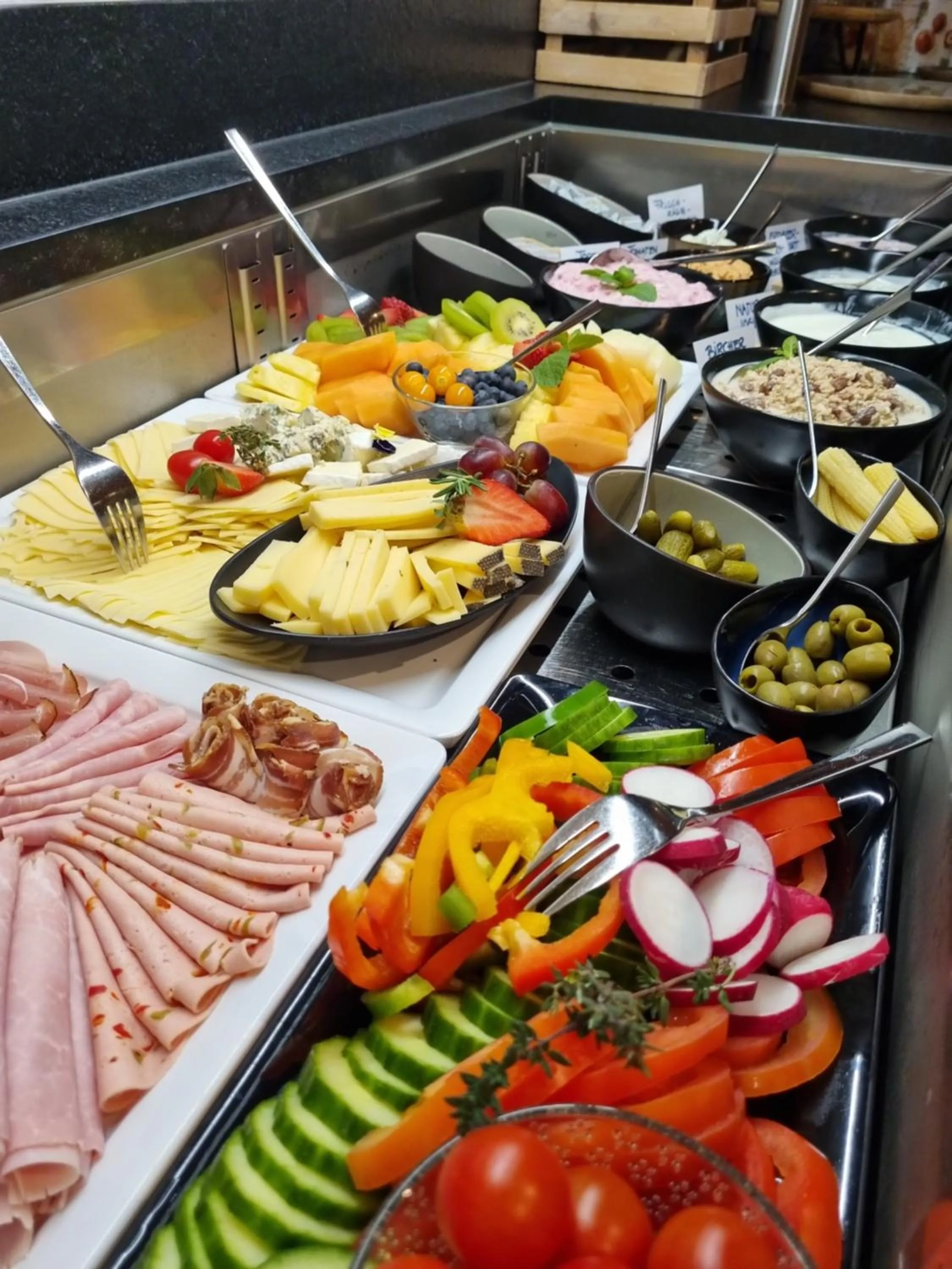 Breakfast in Hotel Gretina