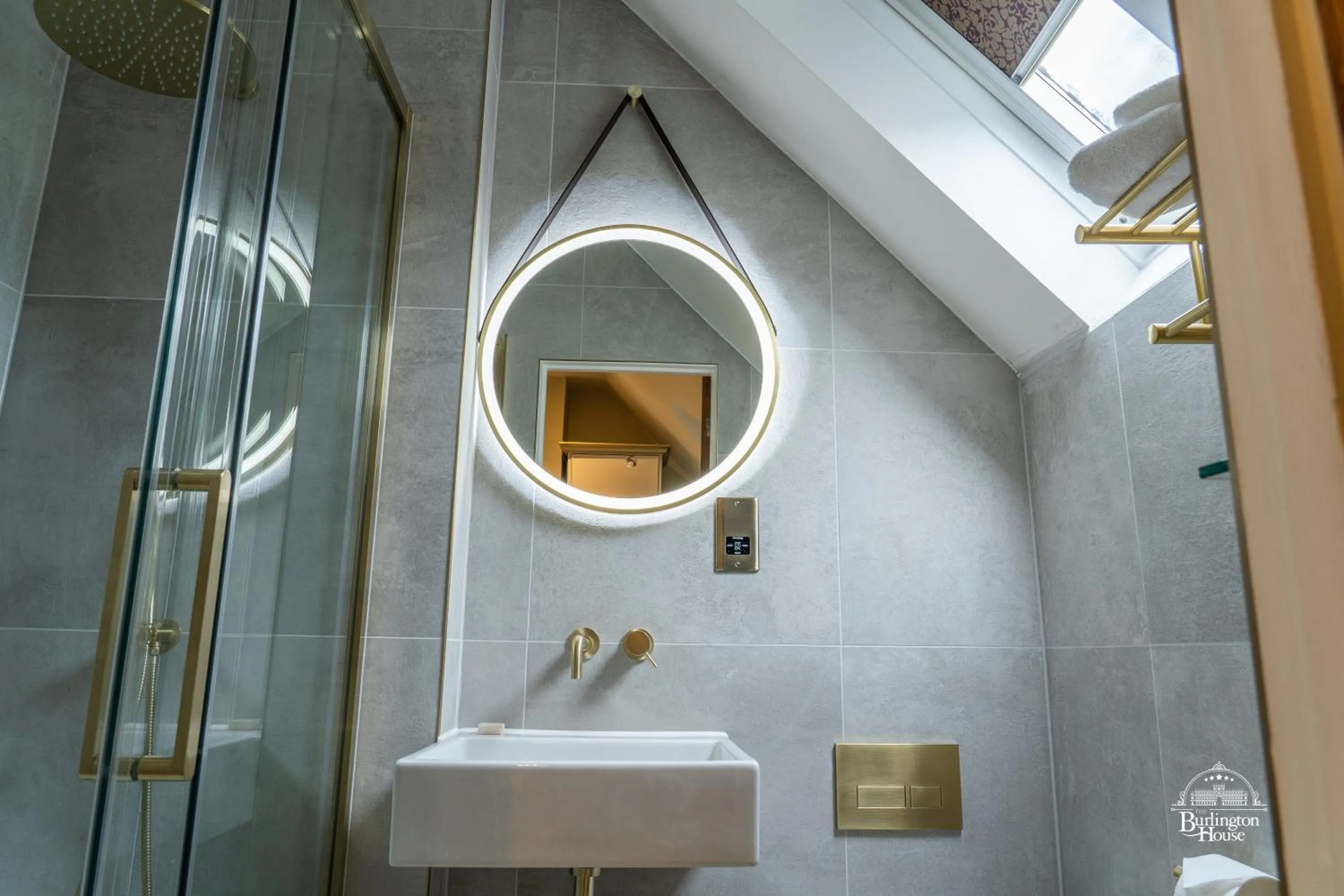 Shower in Burlington House Boutique
