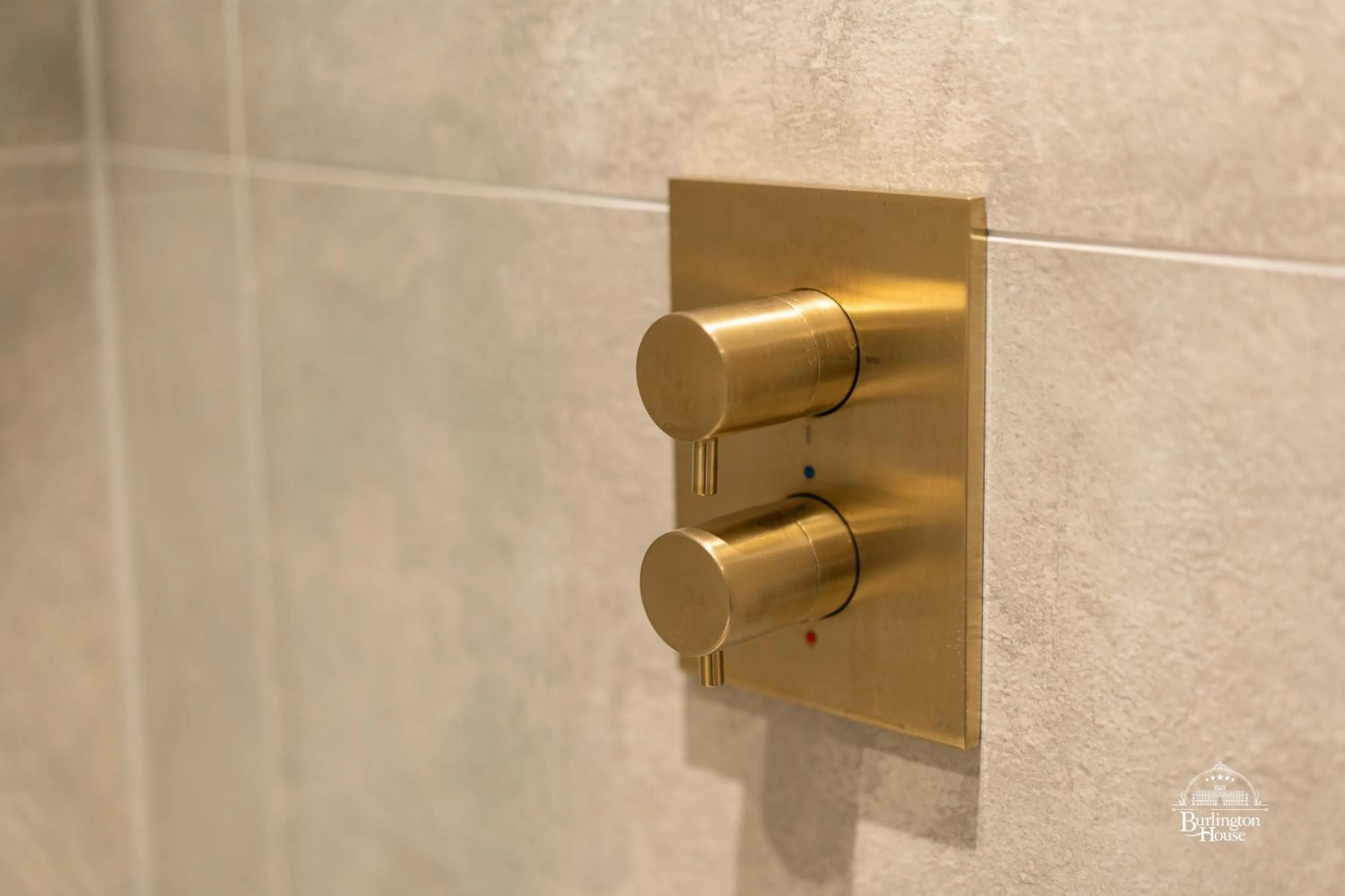 Bathroom in Burlington House Boutique