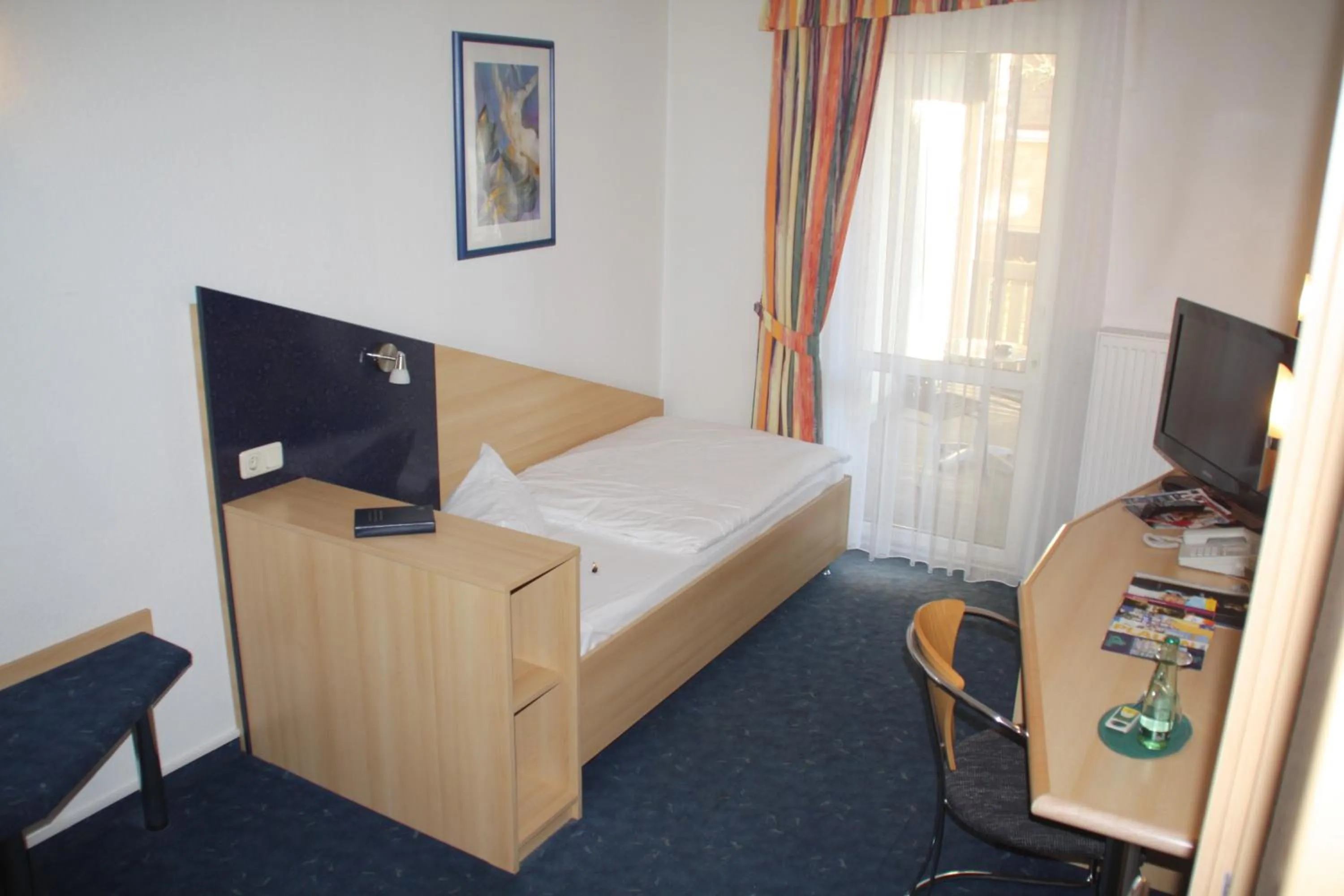 Decorative detail, Bed in City-Hotel