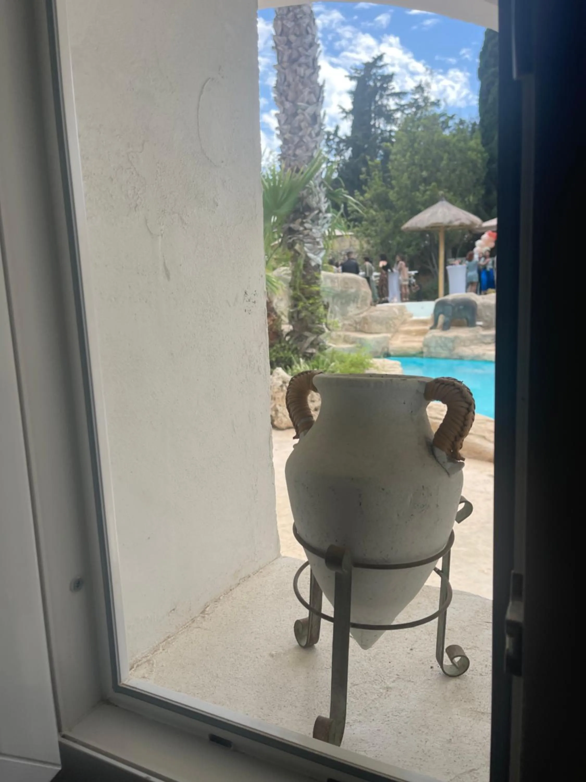 Pool view in The Red Farm Relais & Spa