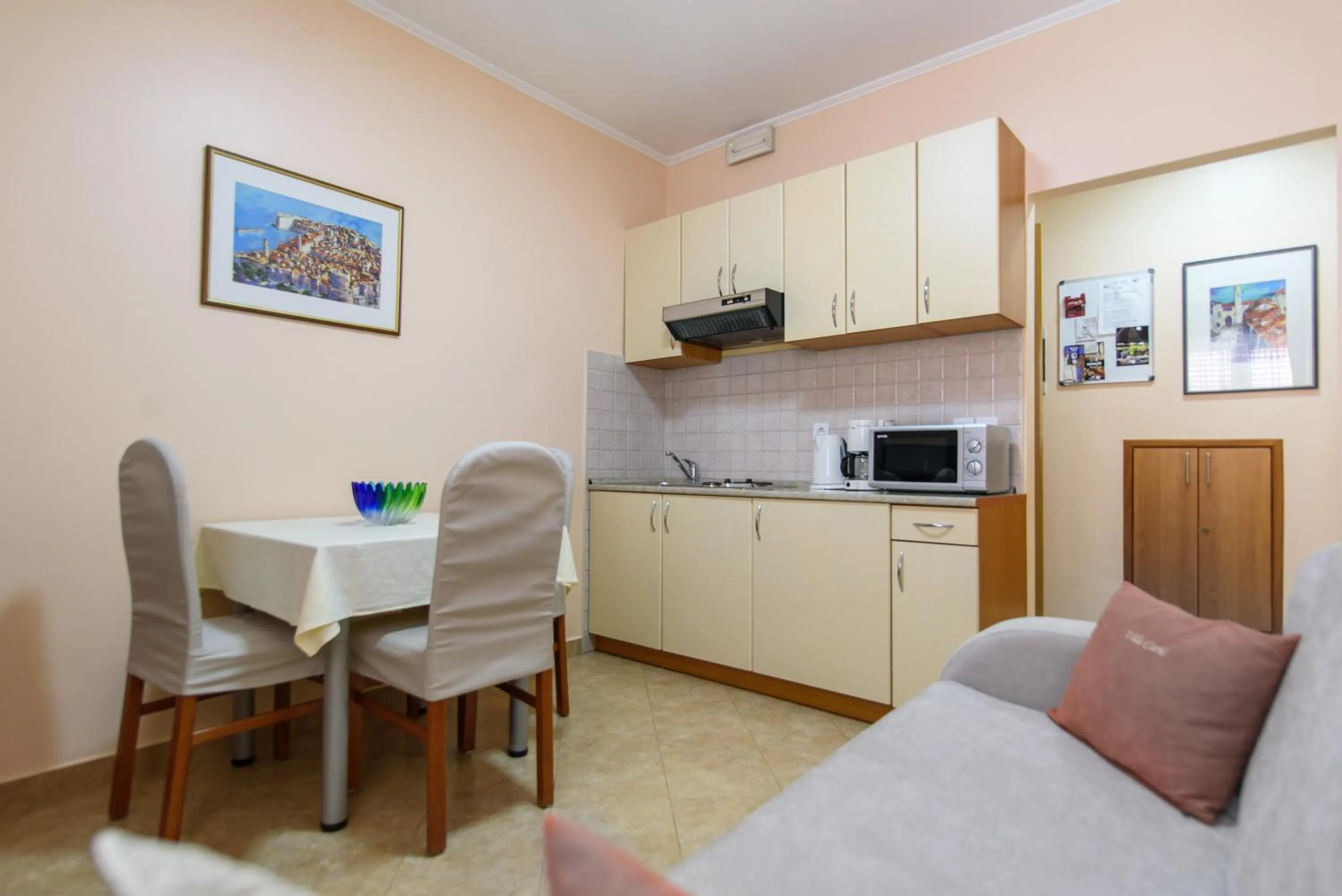 Kitchen or kitchenette in Vila Curic