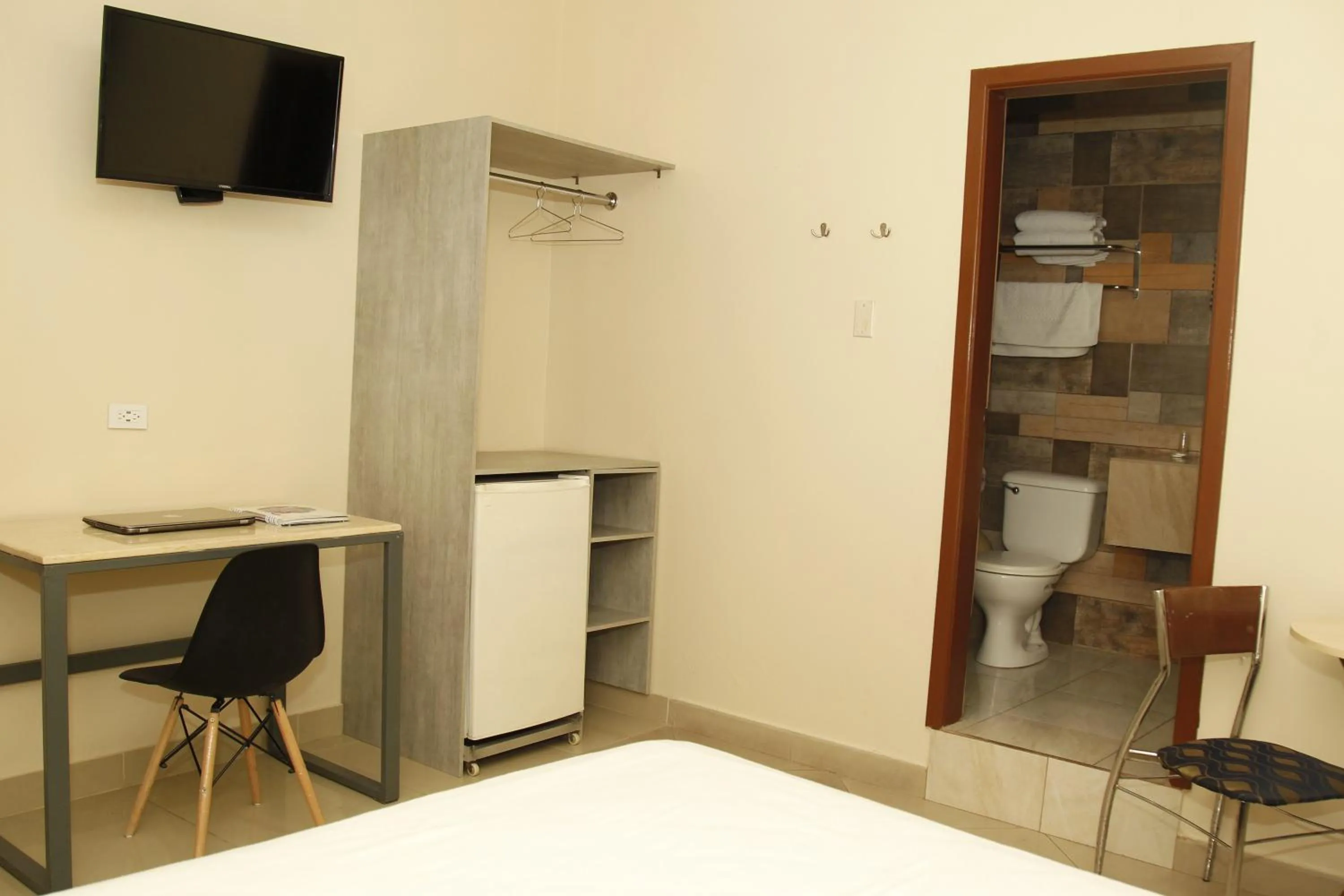 Photo of the whole room, Bed in Hotel Varadero Internacional