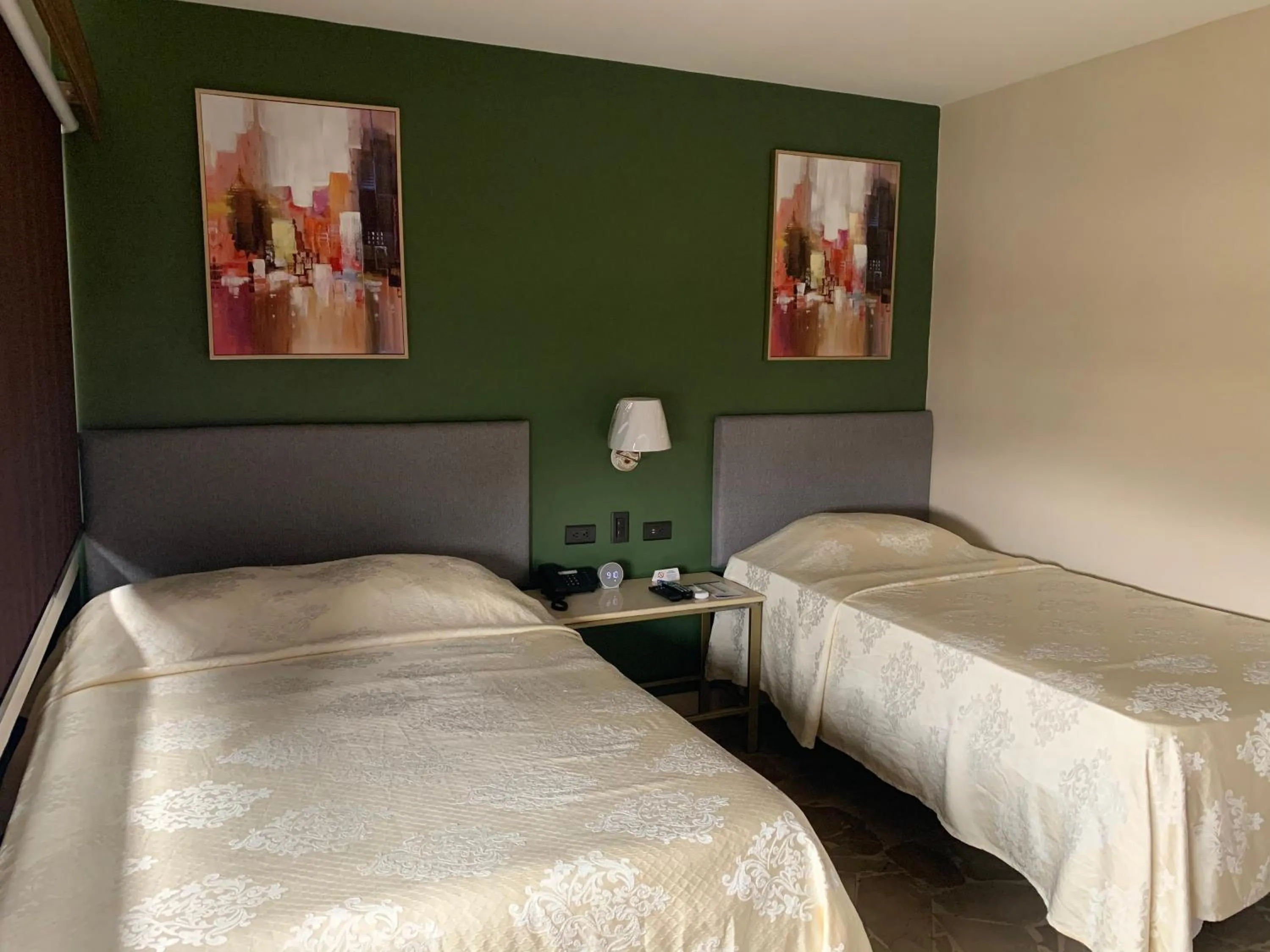 Photo of the whole room, Bed in Hotel Varadero Internacional