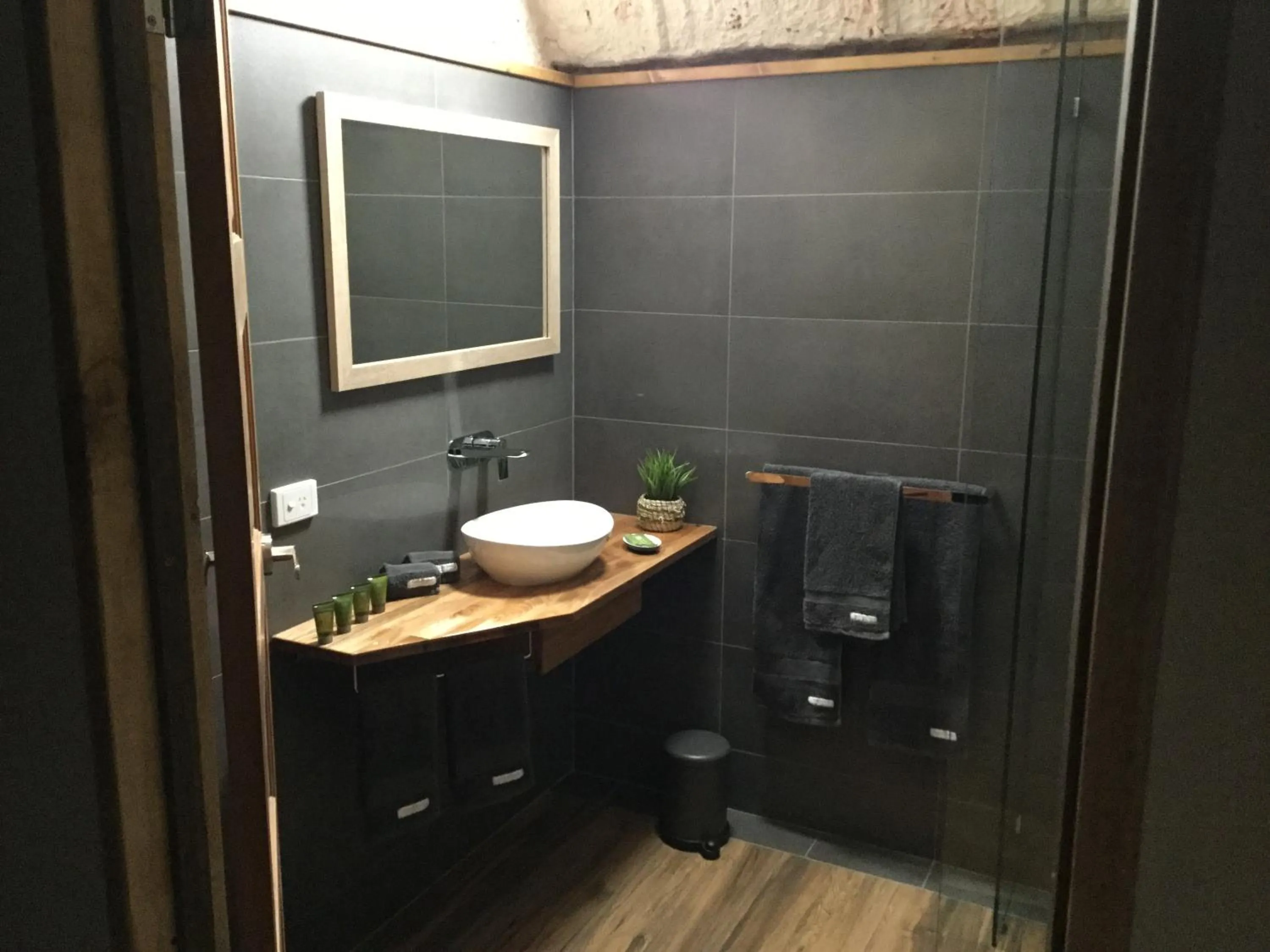 Bathroom in Dug Out B&B