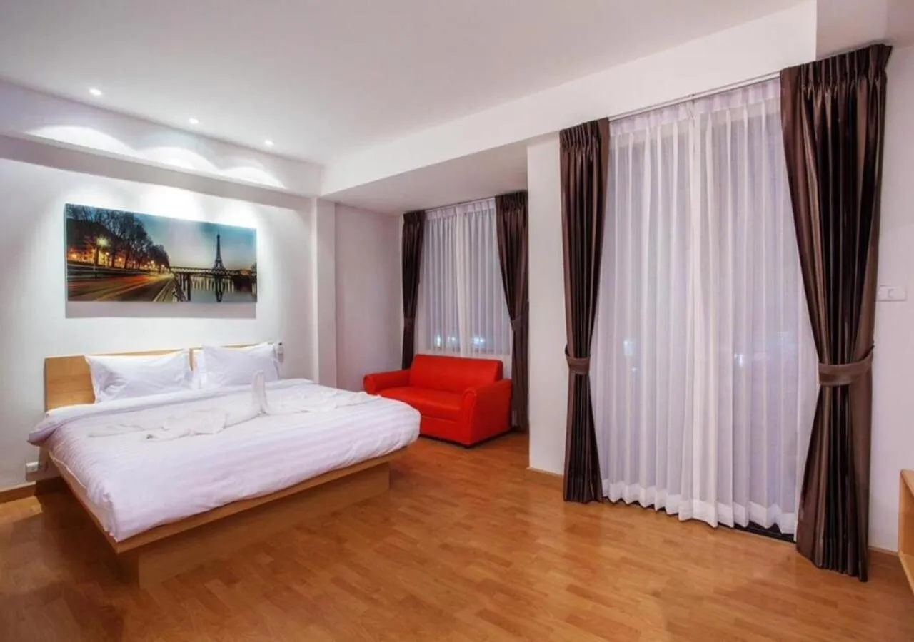 Bed in Buk Inn Hotel SHA Plus