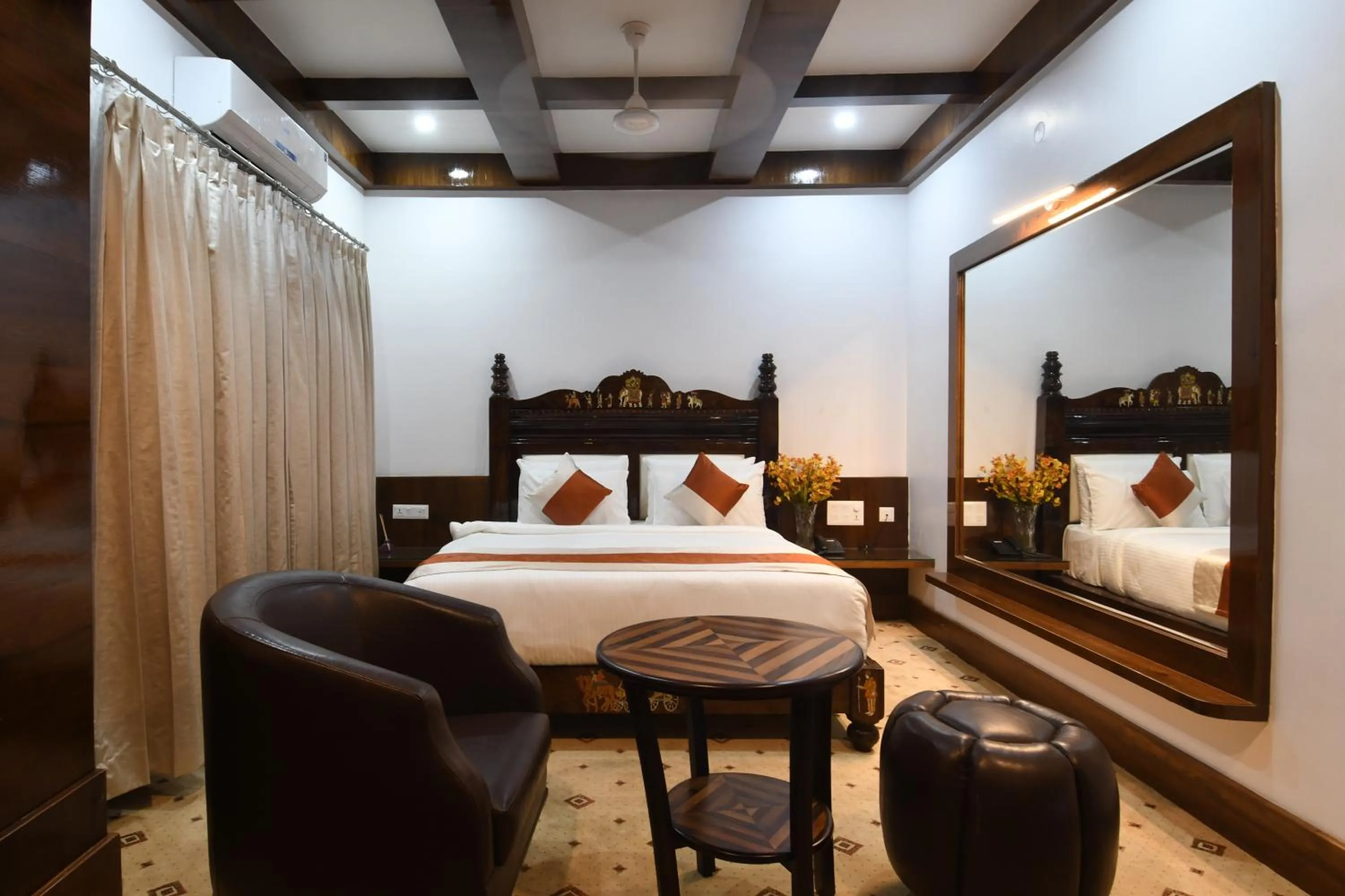 VIP, Bed in Hotel Lok Sagar Mysore