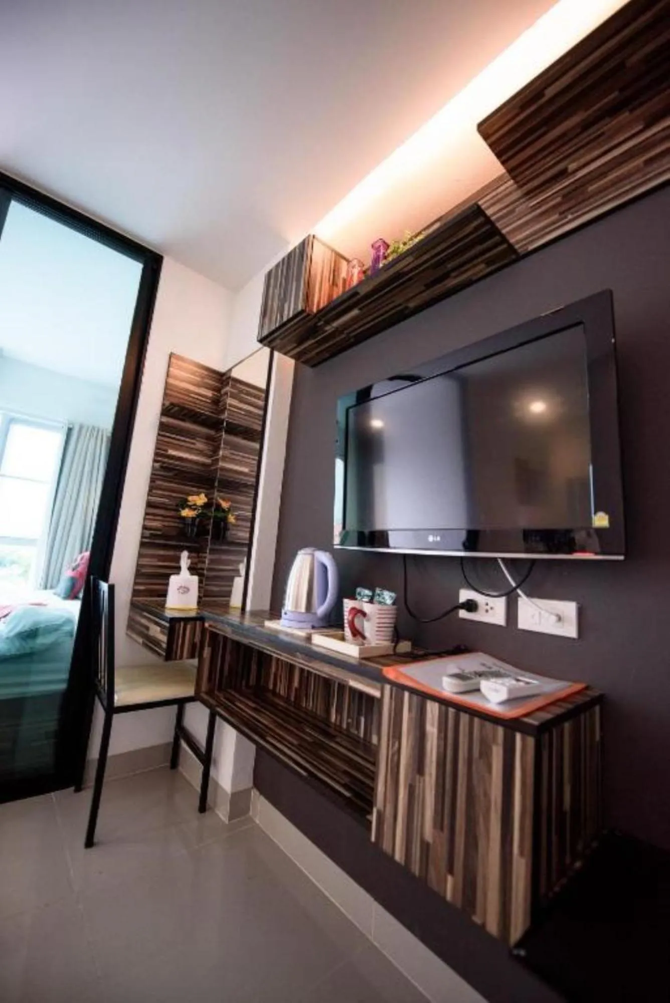 Bedroom in 48 Metro Hotel