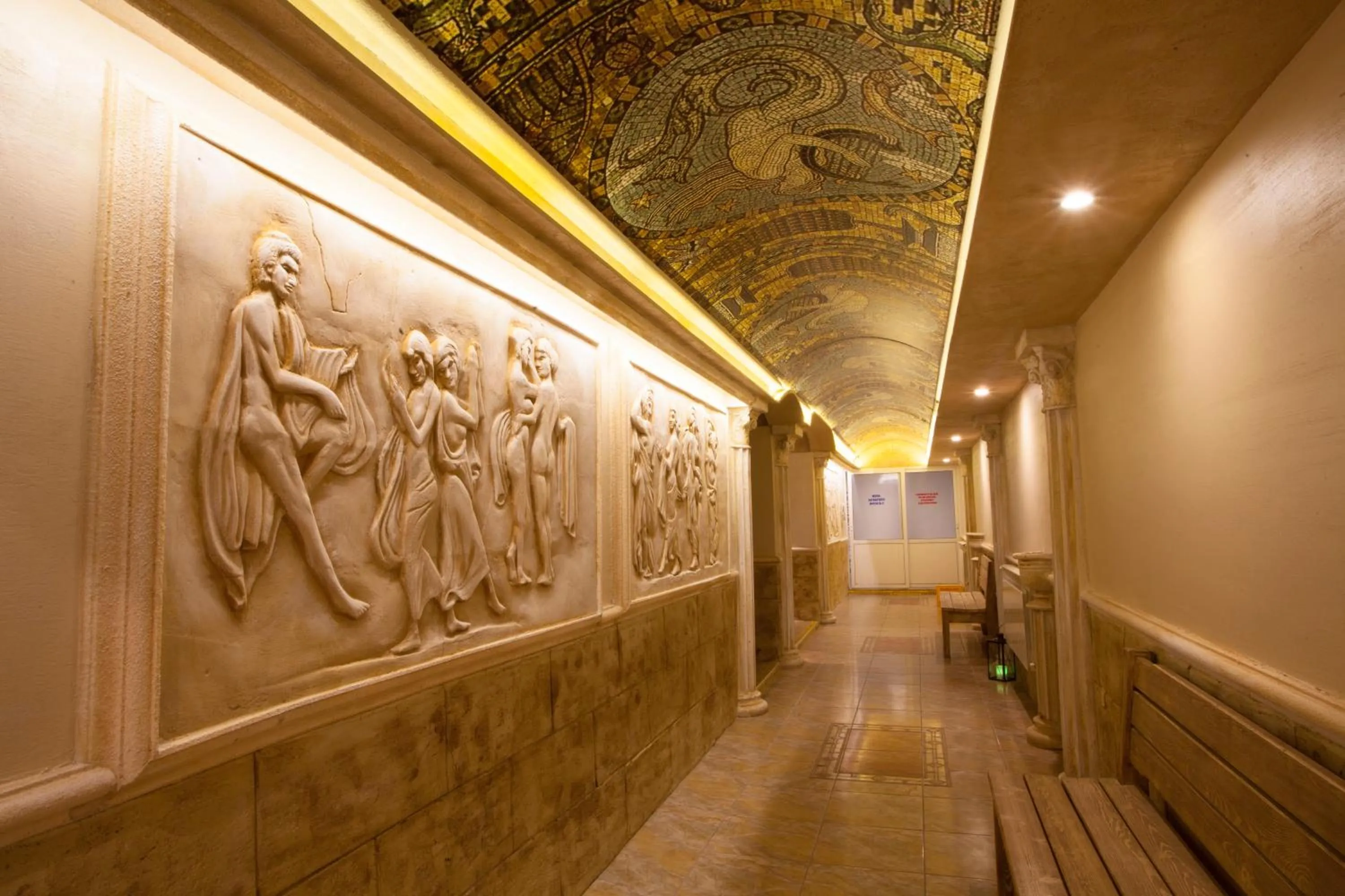 Property building in Balneo & SPA Hotel Aura