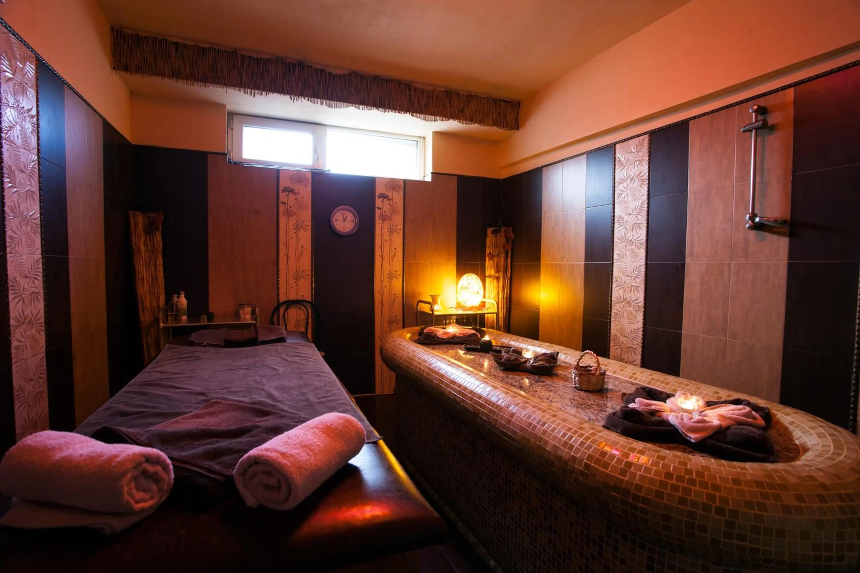 Massage, Bed in Balneo & SPA Hotel Aura