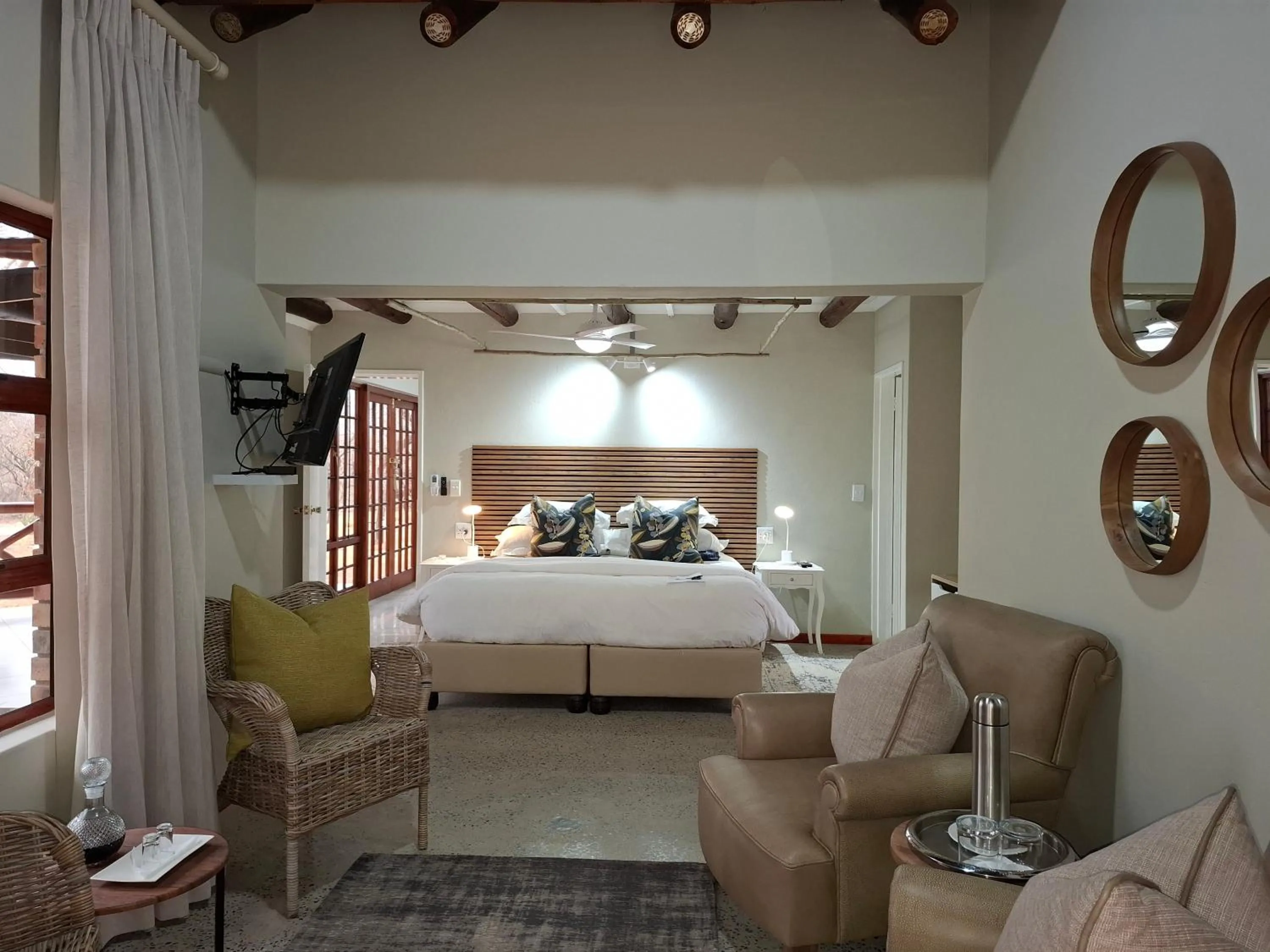 Bed in Kruger Riverside Lodge - No Load-shedding