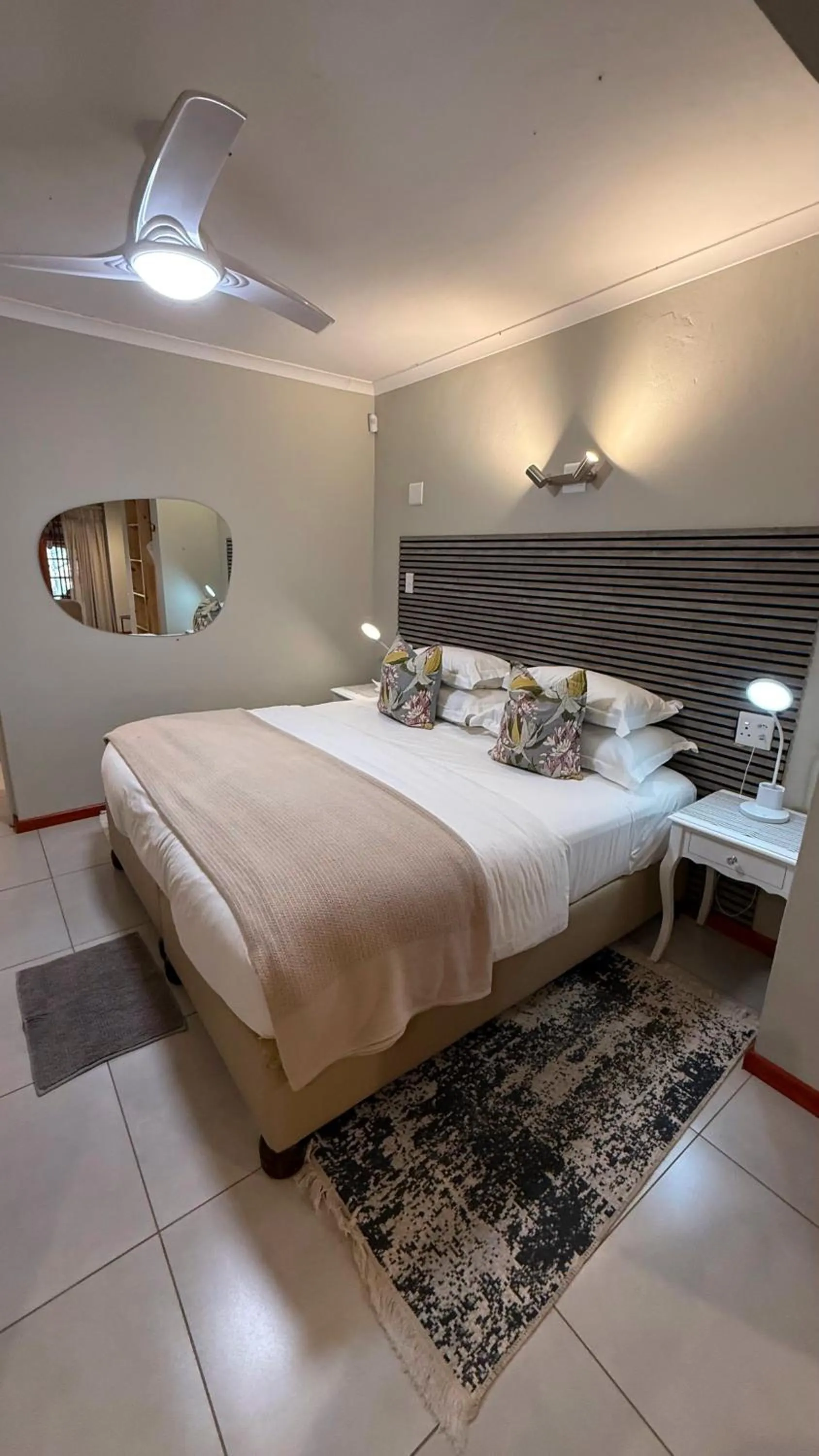 Bed in Kruger Riverside Lodge - No Load-shedding