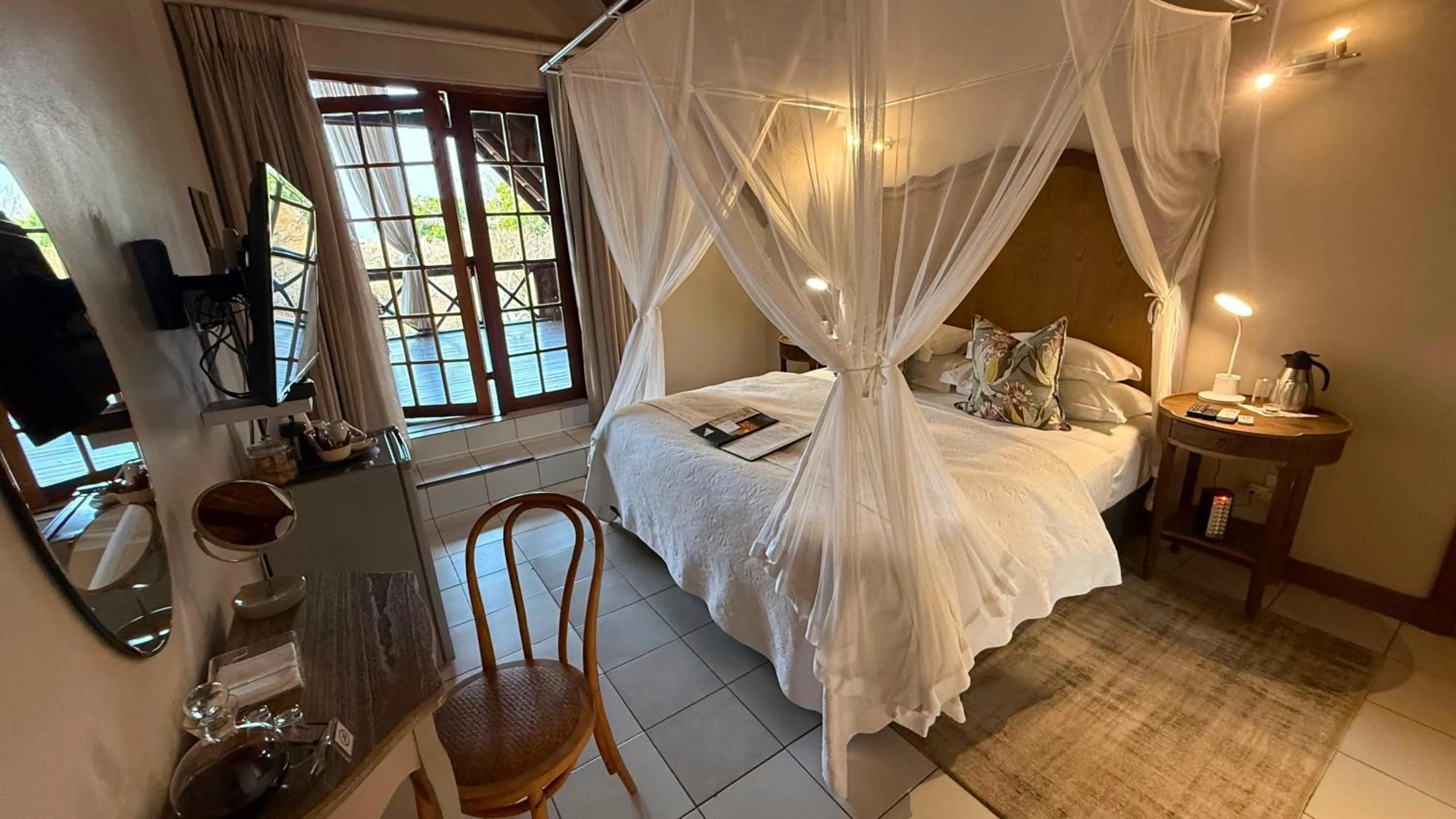 Bed in Kruger Riverside Lodge - No Load-shedding