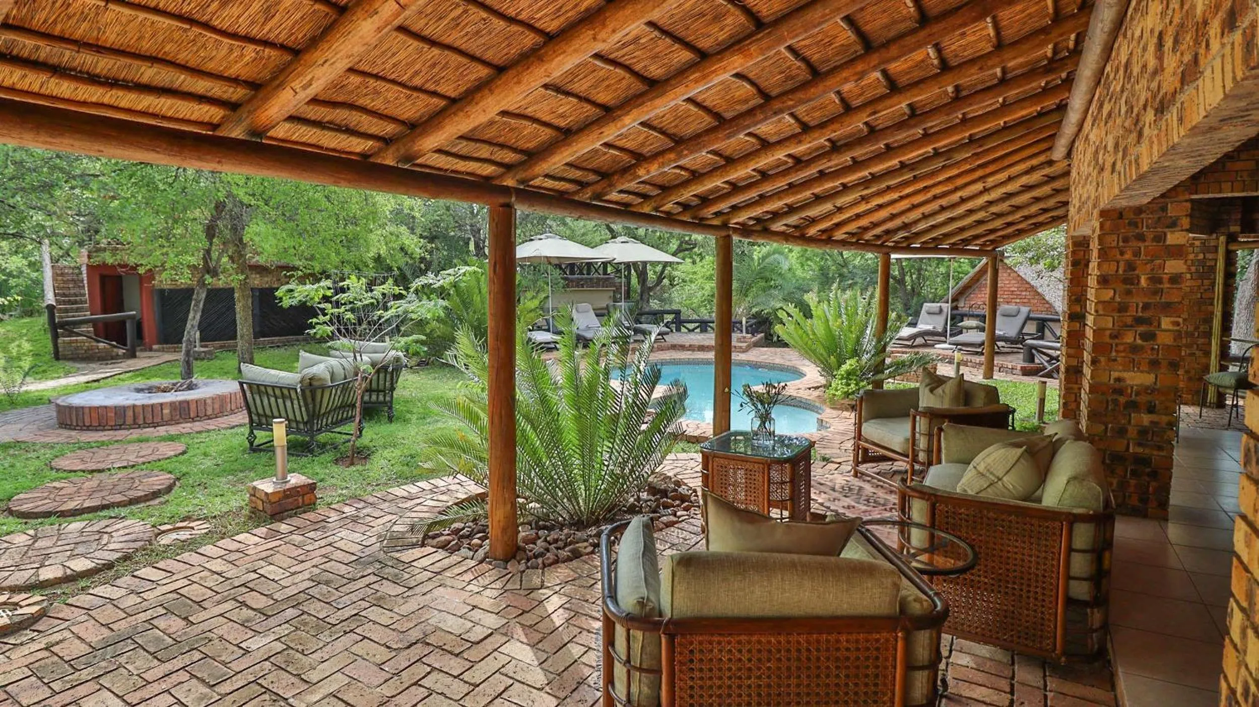 Patio in Kruger Riverside Lodge - No Load-shedding