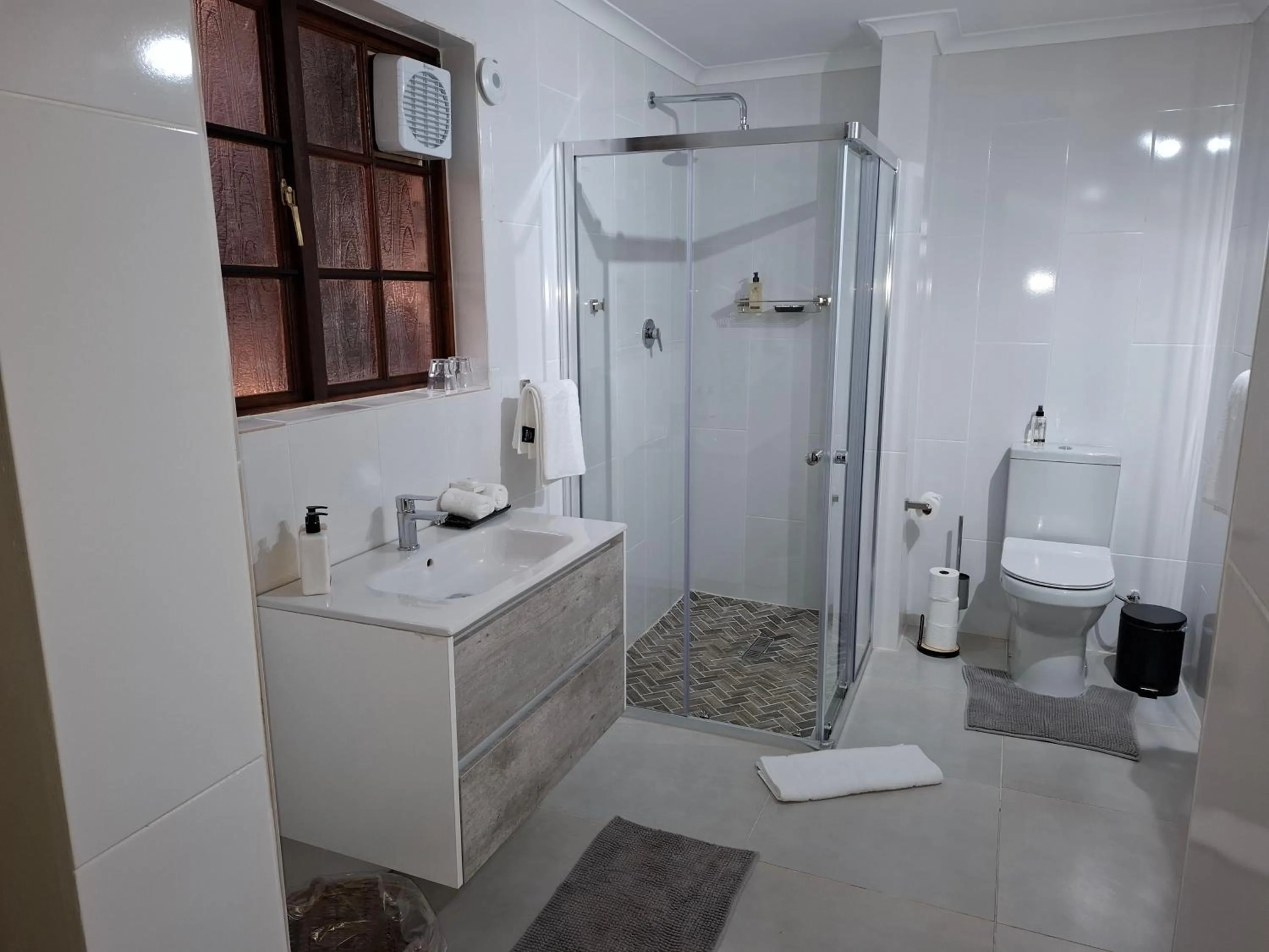 Kruger Riverside Lodge - No Load-shedding