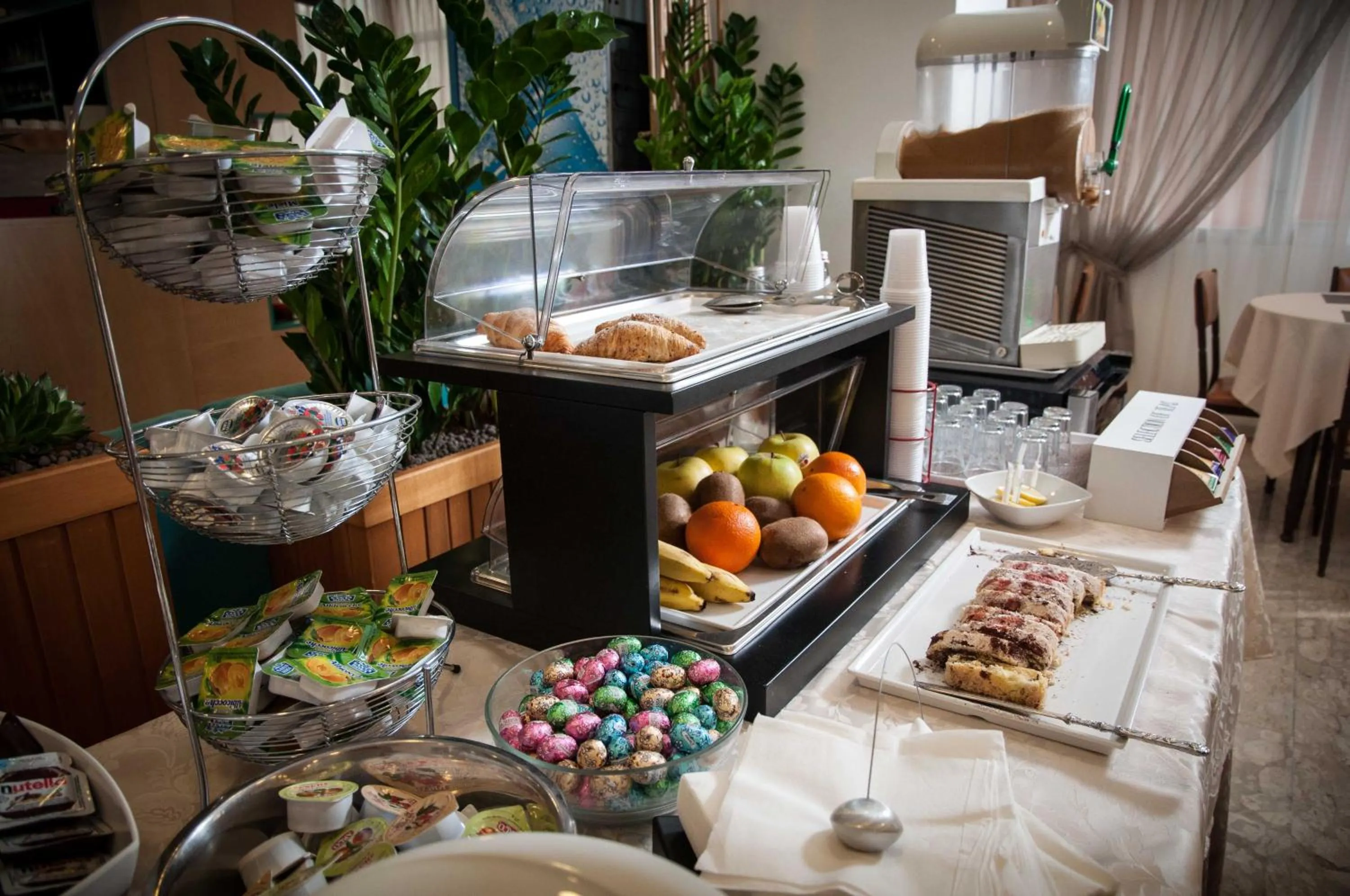 Food and drinks in Hotel Ramona