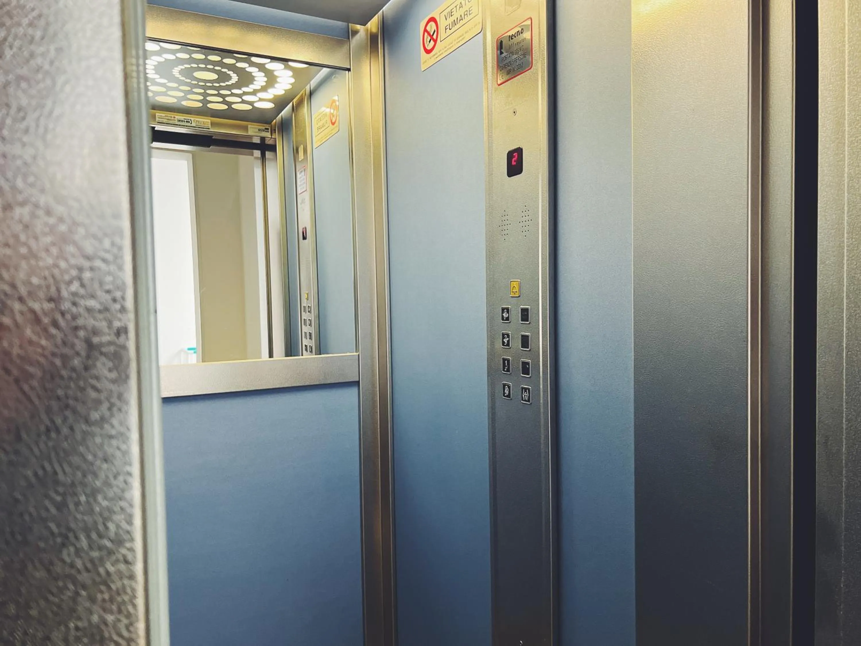 elevator in Hotel Ramona