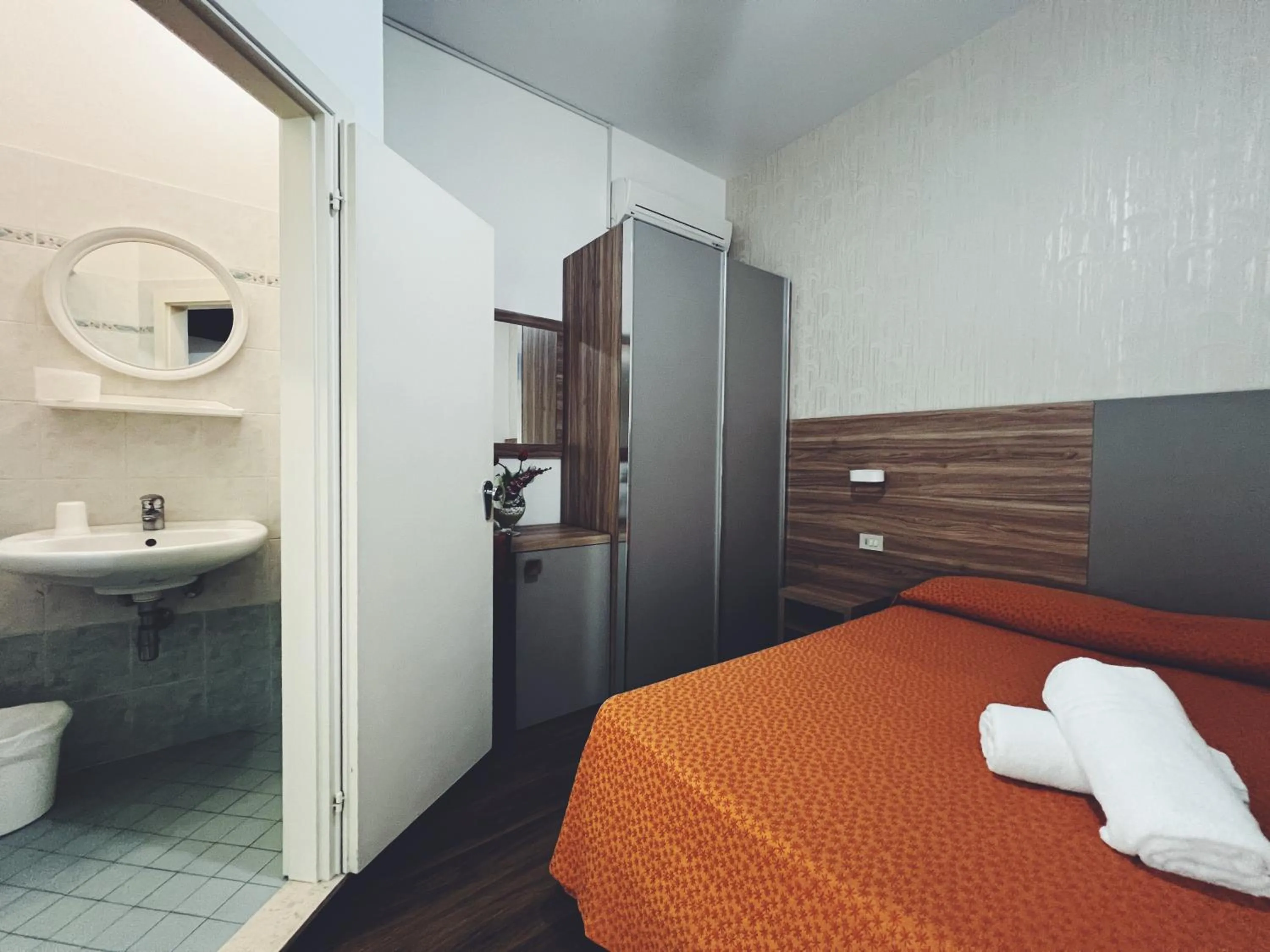 Bedroom, Bed in Hotel Ramona