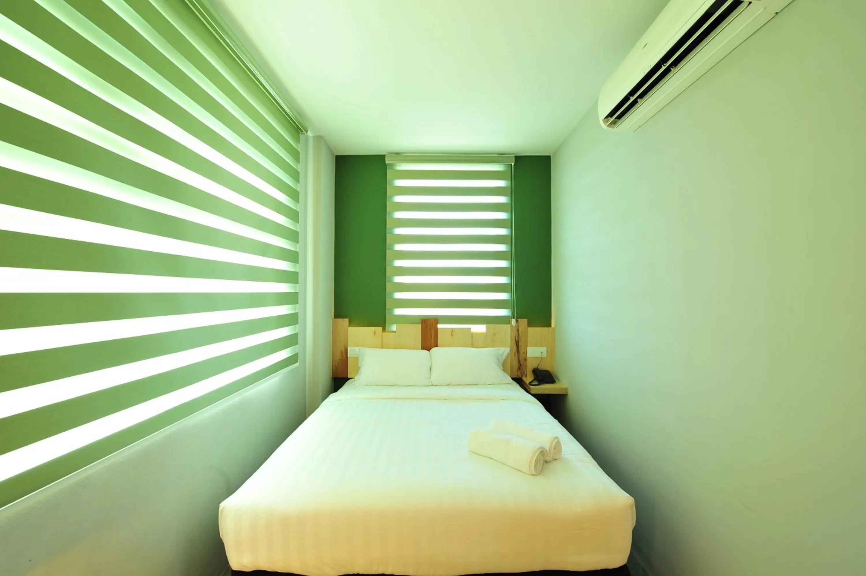 Bed in Finess Basic Hotel