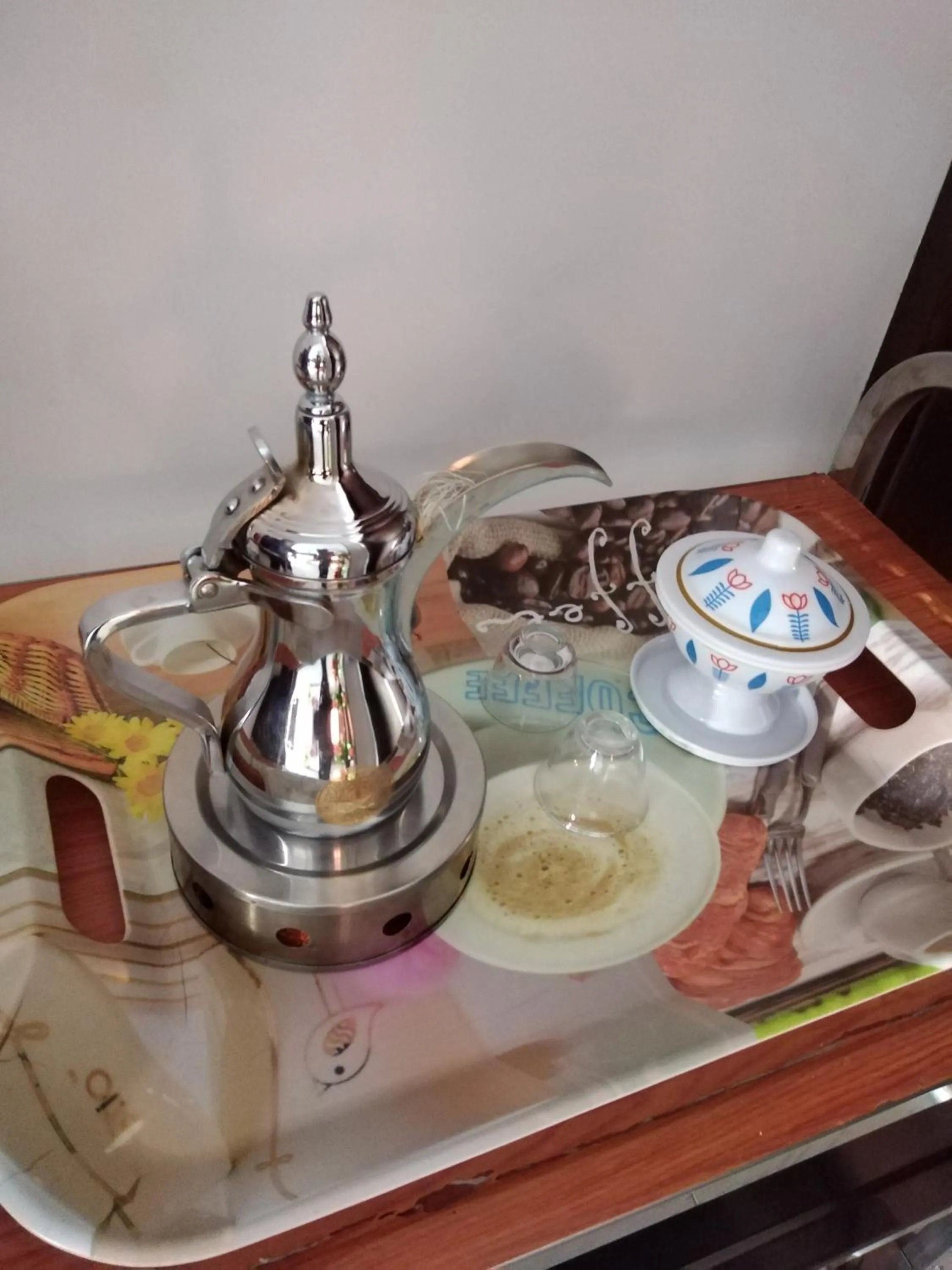 Coffee/tea facilities in Avene For Furnished Residential Units