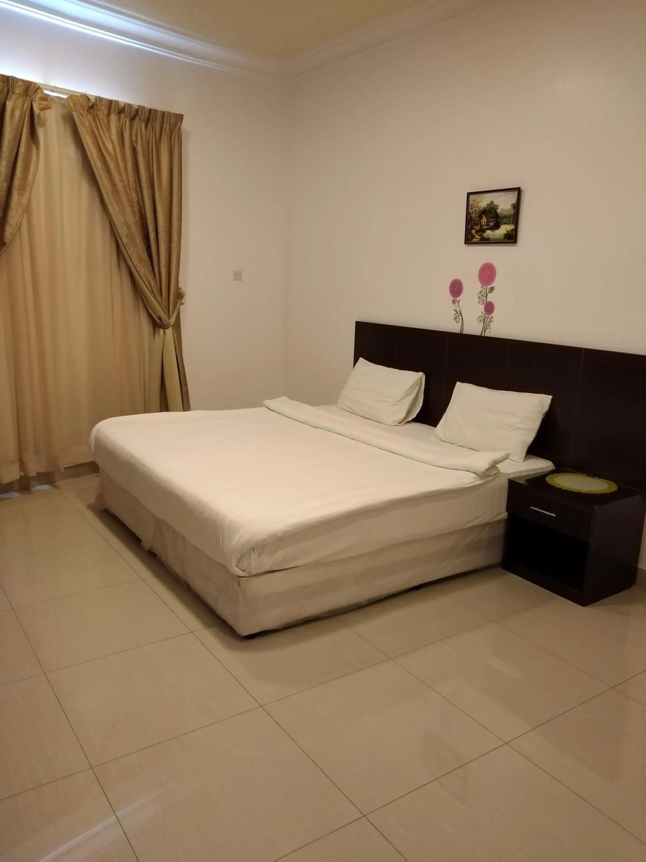 Bed in Avene For Furnished Residential Units