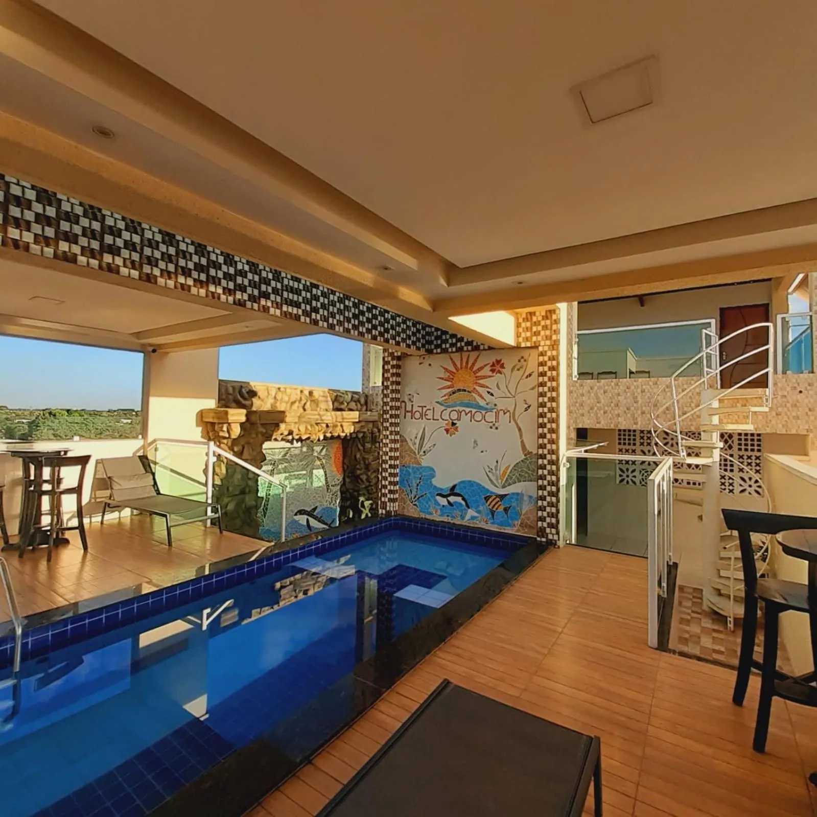 Swimming pool in Hotel Camocim