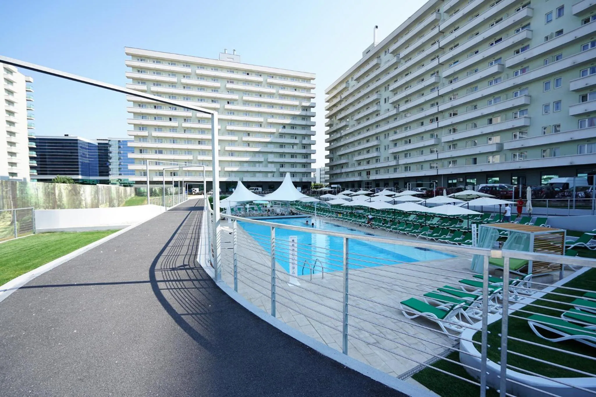 Property building in West Gate Studios