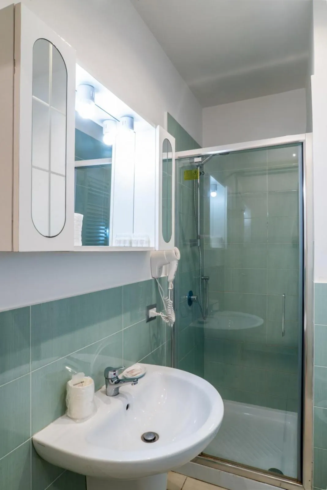 Shower in Sarracino Relais