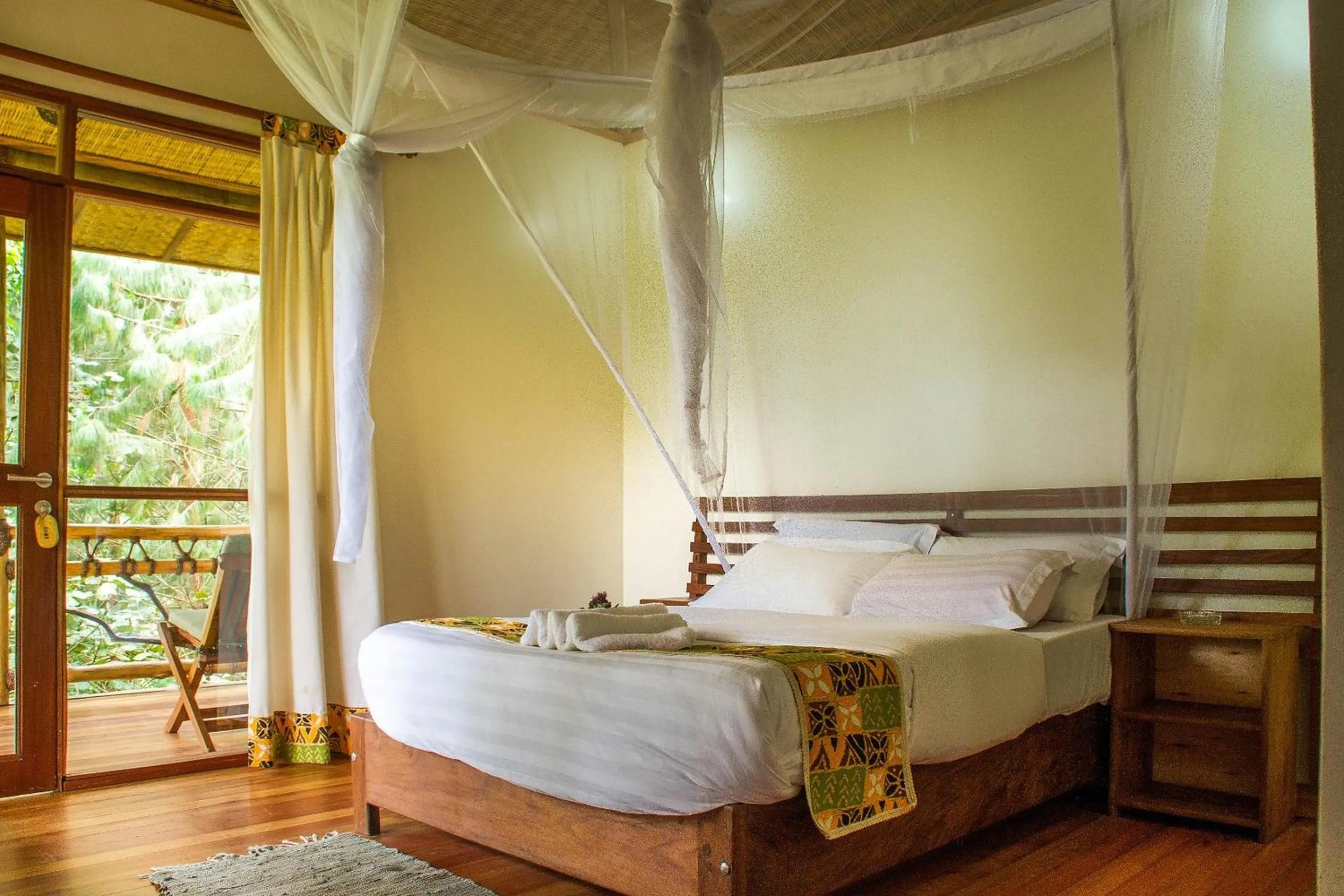 Photo of the whole room, Bed in Ichumbi Gorilla Lodge
