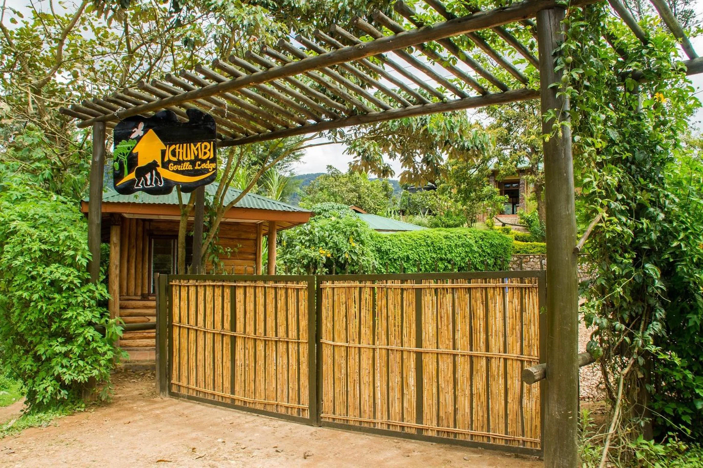 Facade/entrance in Ichumbi Gorilla Lodge
