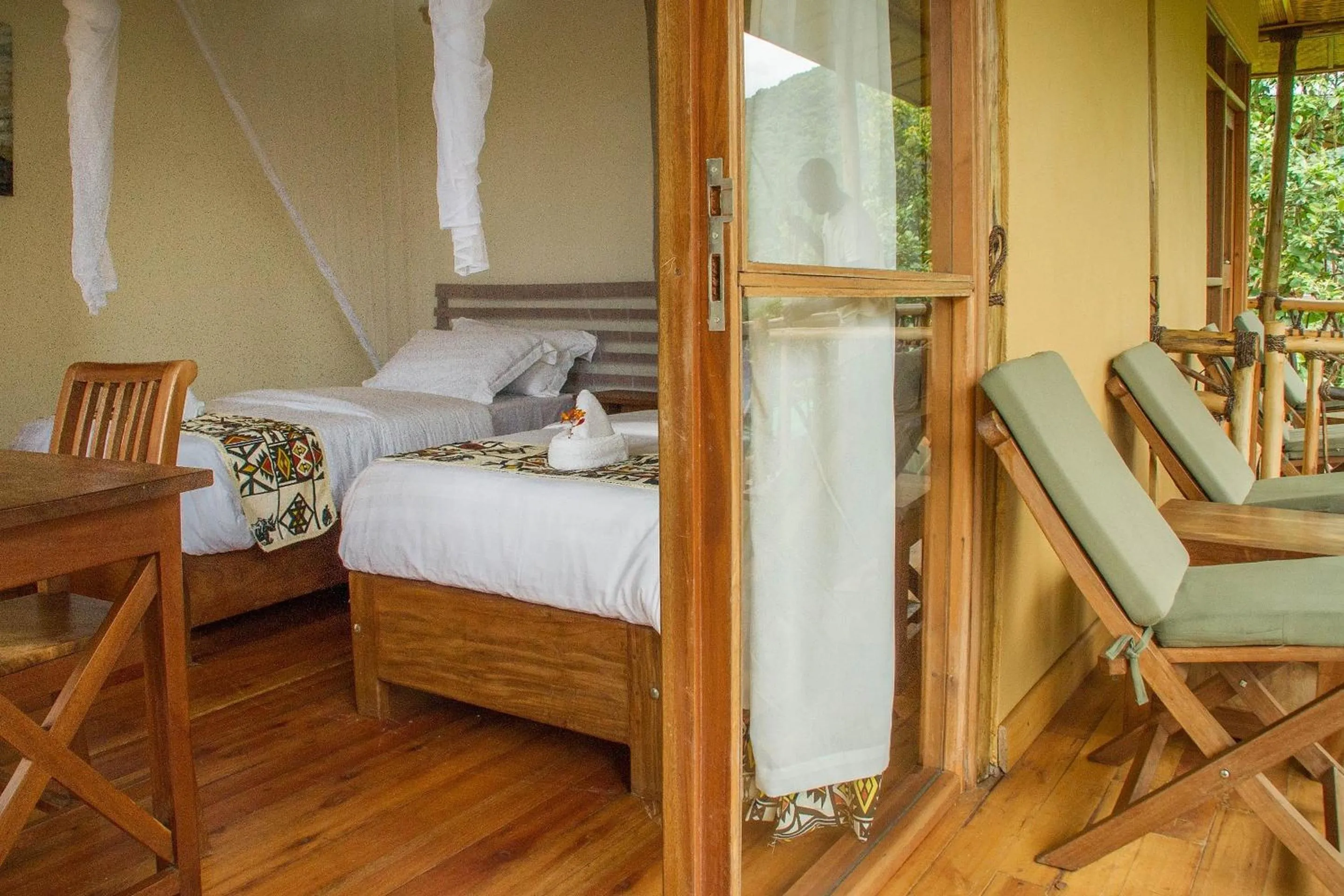 Photo of the whole room, Bed in Ichumbi Gorilla Lodge