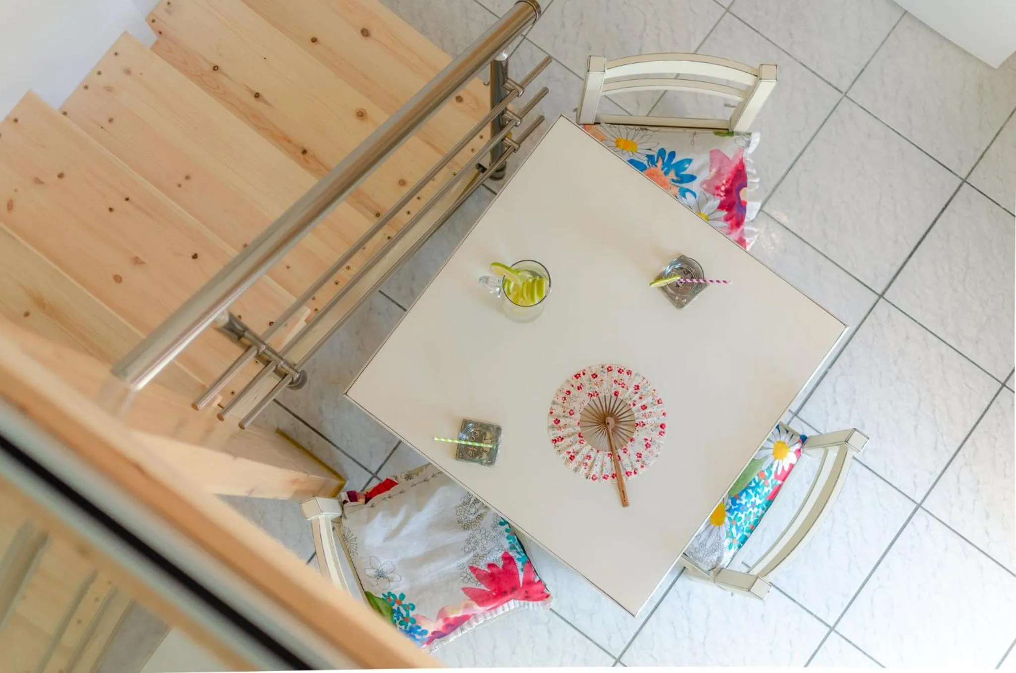 Happiness Apartments