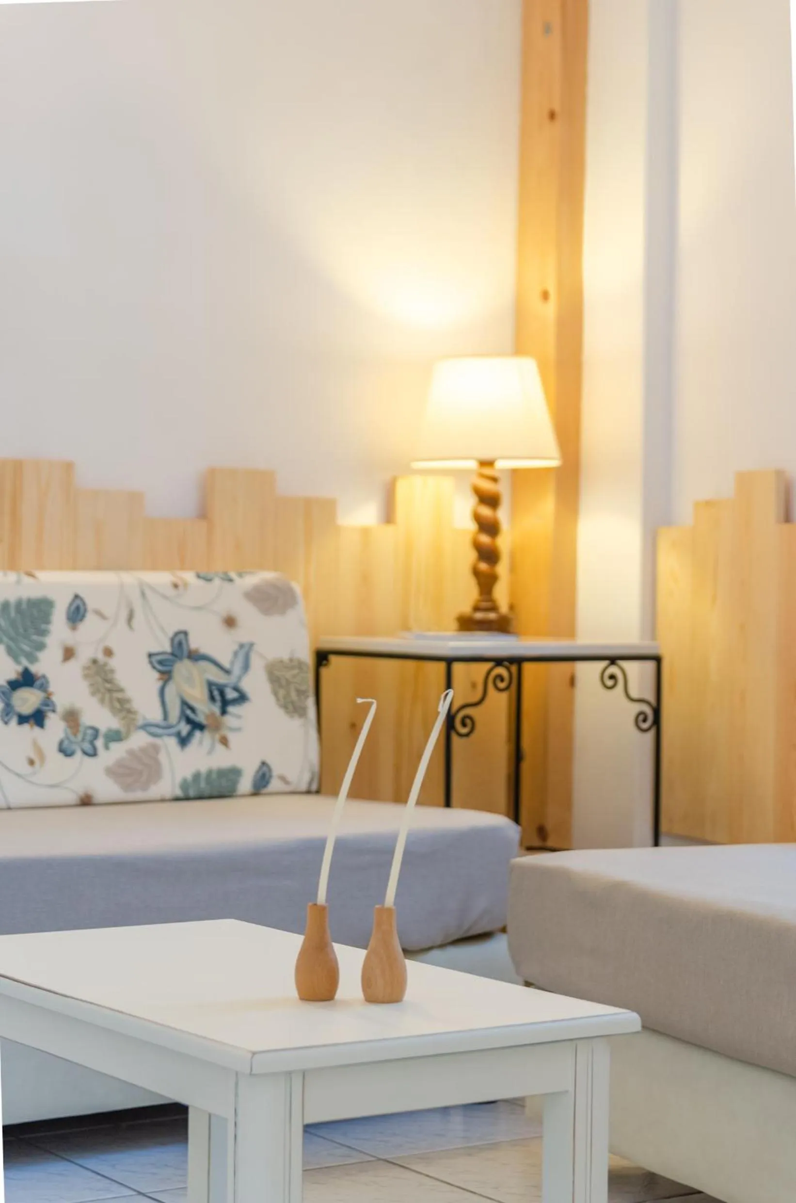 Bed in Happiness Apartments