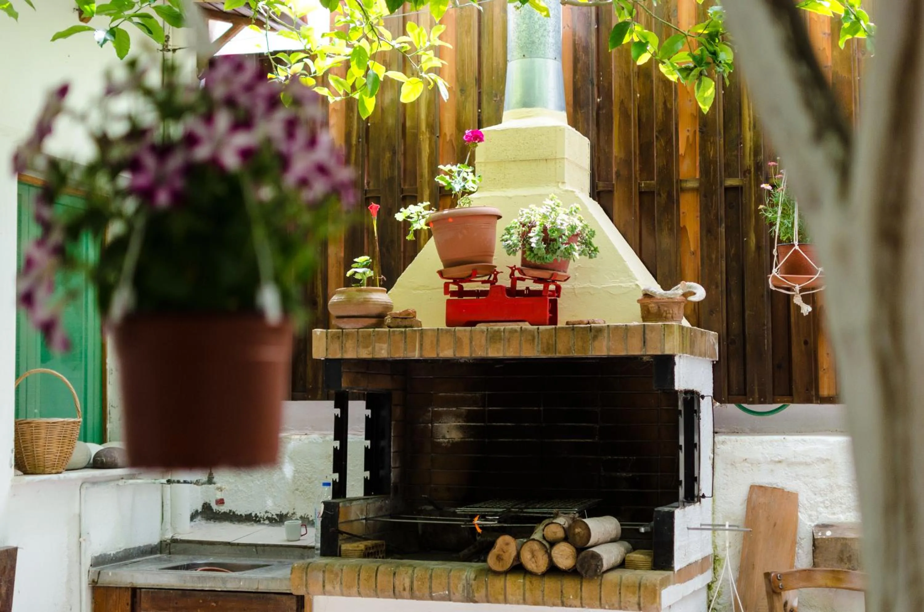 Garden in Happiness Apartments