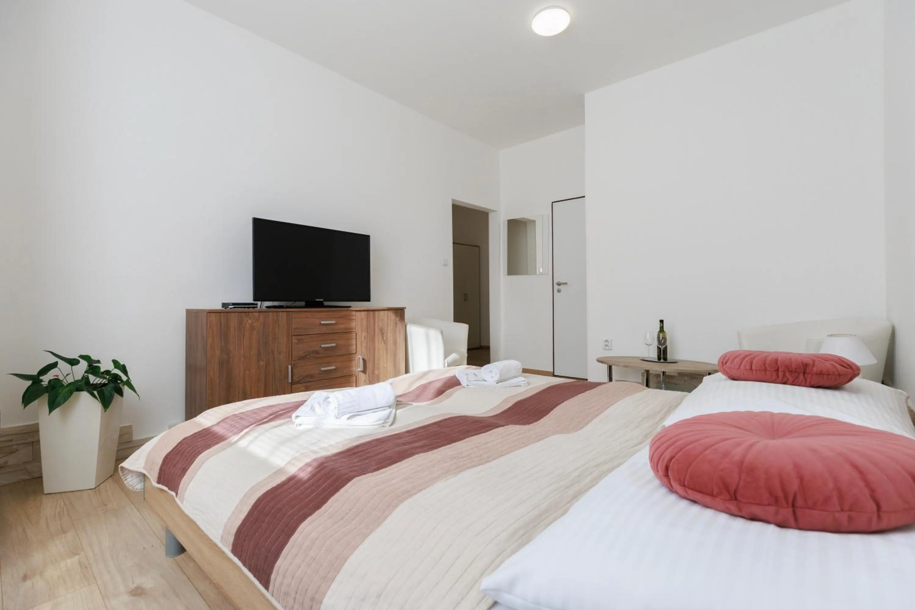 Photo of the whole room, Bed in Agro Complex Apartments