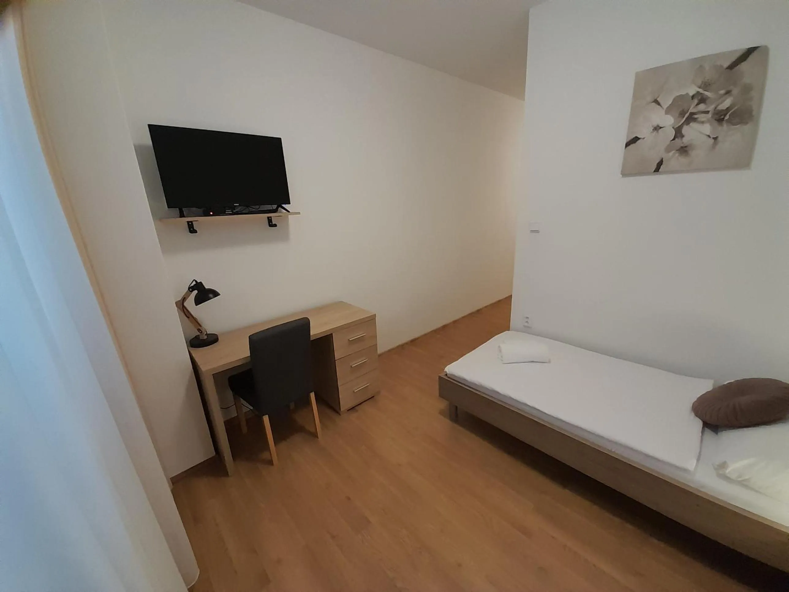 Photo of the whole room, Bed in Agro Complex Apartments