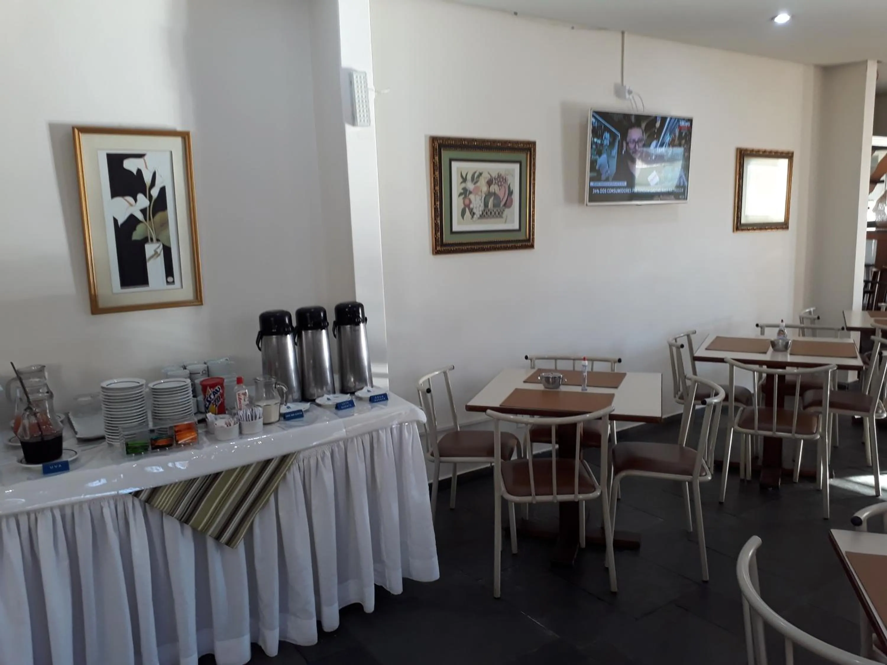 Breakfast in Hotel Riviera Lins