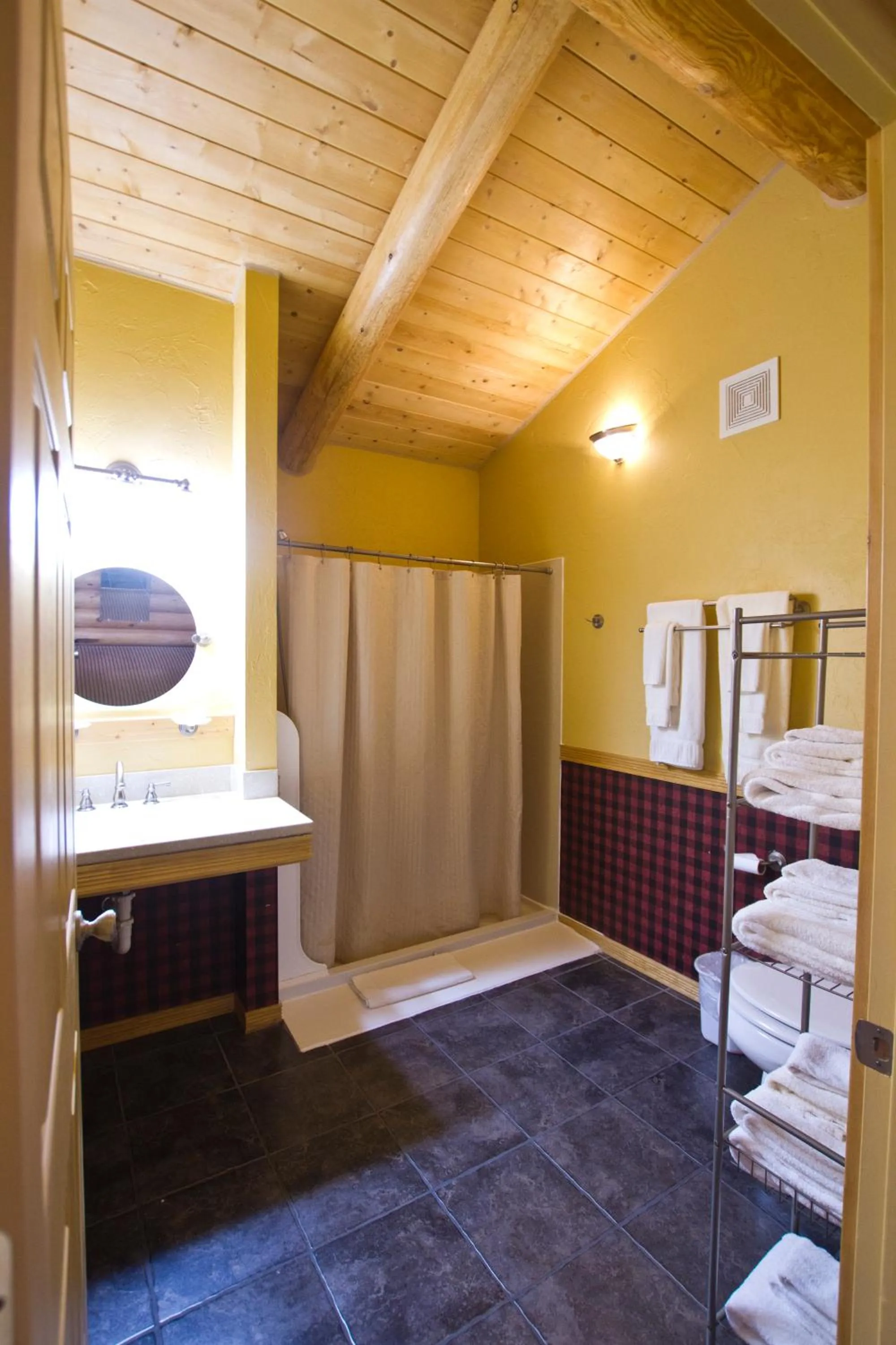 Bathroom in Cody Cowboy Village