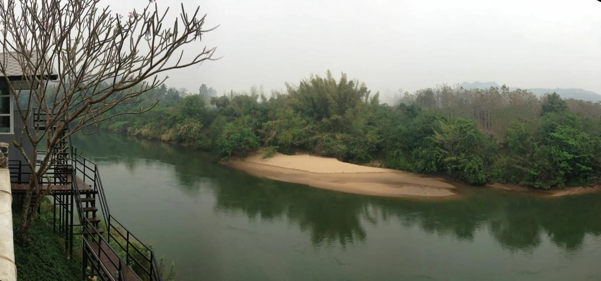 Property building in Jung Ja Hut