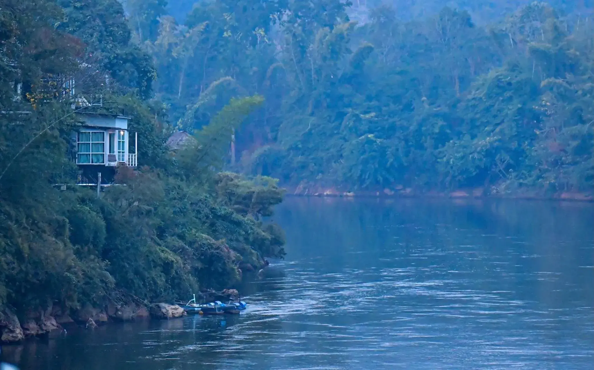 Superior Bungalow in Jung Ja Hut Superior Bungalow in Jung Ja Hut