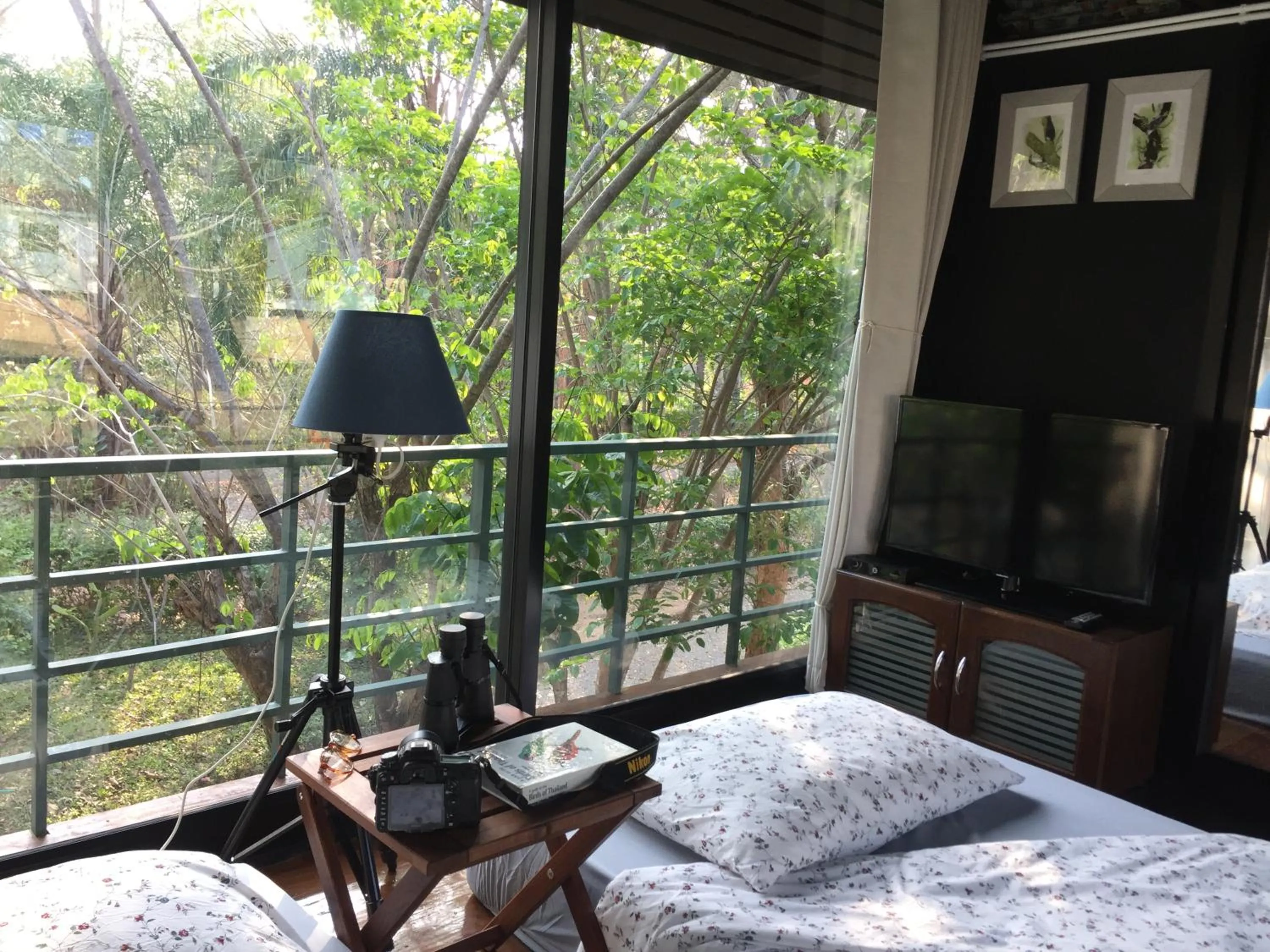 Photo of the whole room, Bed in Jung Ja Hut